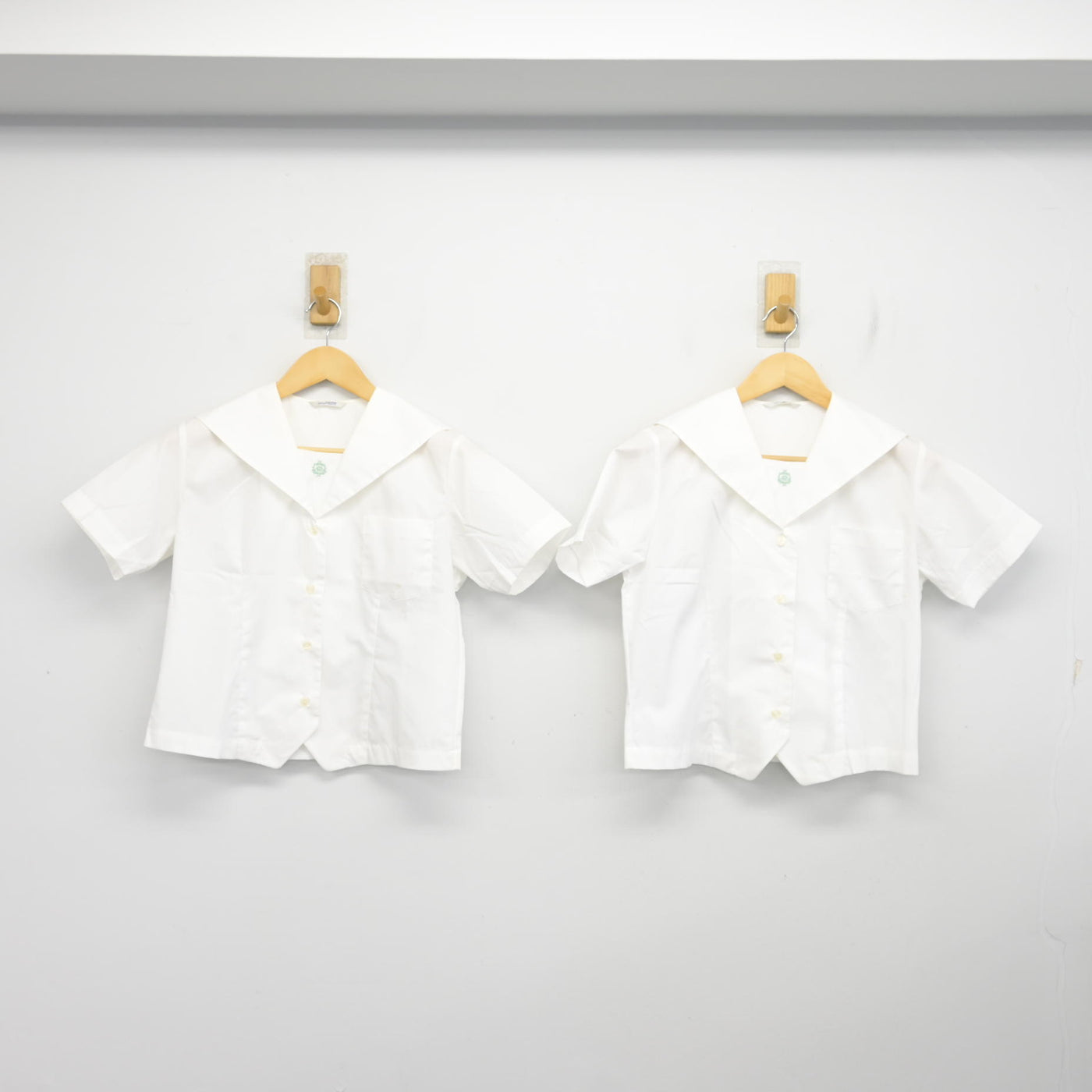 【中古】岐阜県 大垣桜高等学校 女子制服 3点 (セーラー服・スカート) sf101433