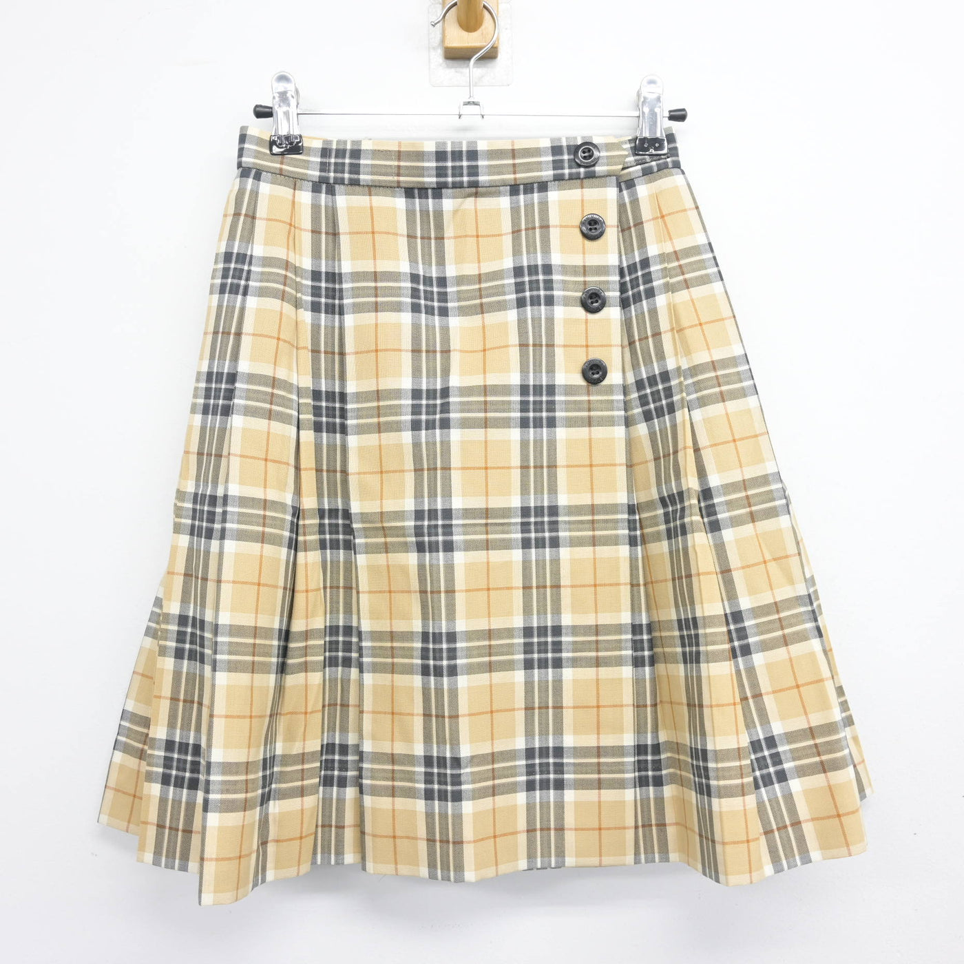 【中古】鹿児島県 神村学園高等部 女子制服 2点 (シャツ・スカート) sf101441