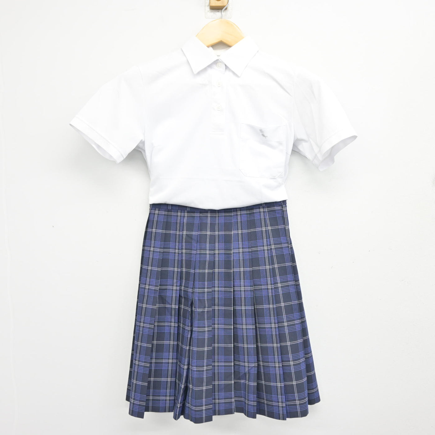 【中古】鹿児島県 神村学園高等部 女子制服 2点 (シャツ・スカート) sf101442