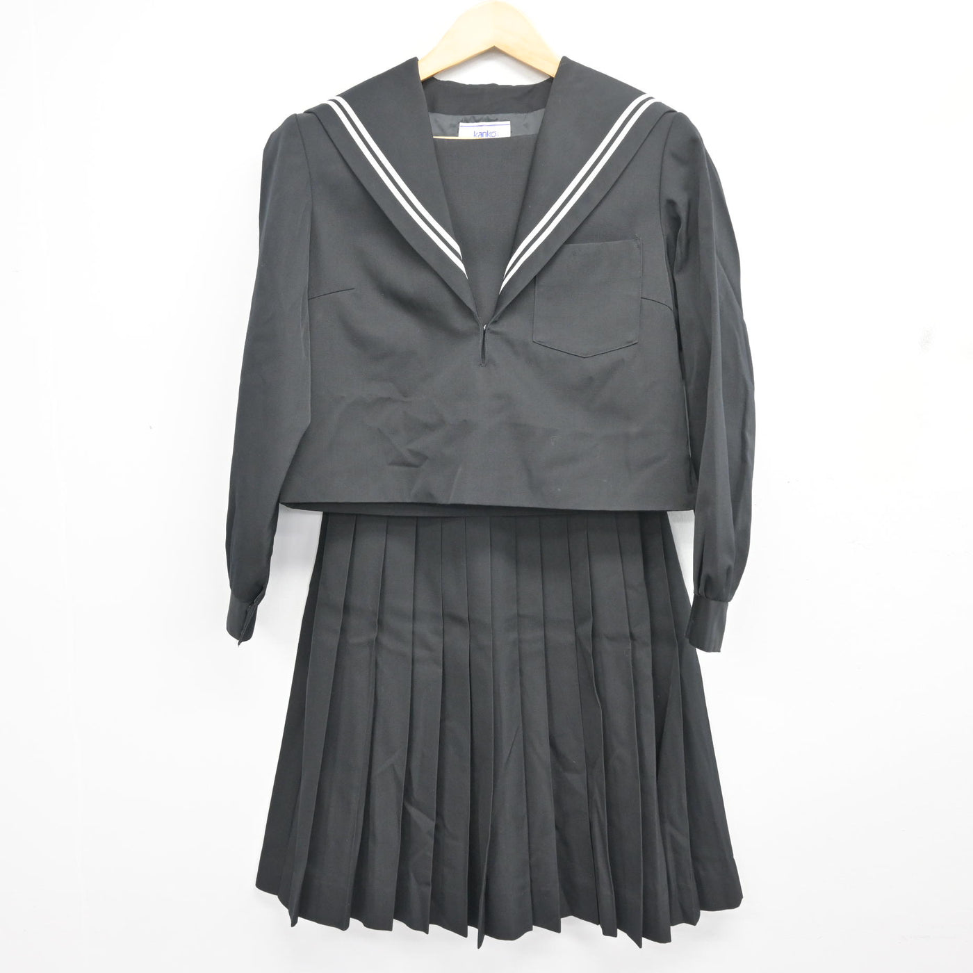 【中古】愛知県 東海中学校 女子制服 2点 (セーラー服・スカート) sf101452