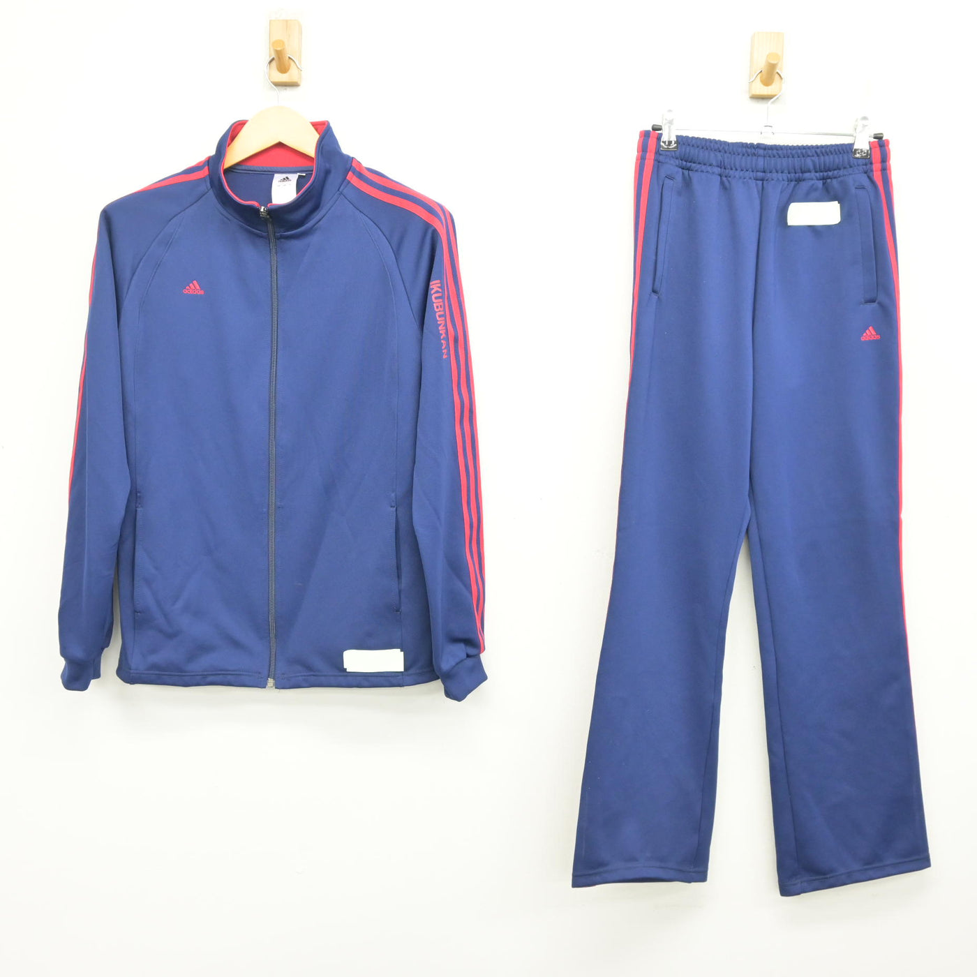 【中古】東京都 郁文館グローバル高等学校 女子制服 2点 (ジャージ 上・ジャージ 下) sf101492