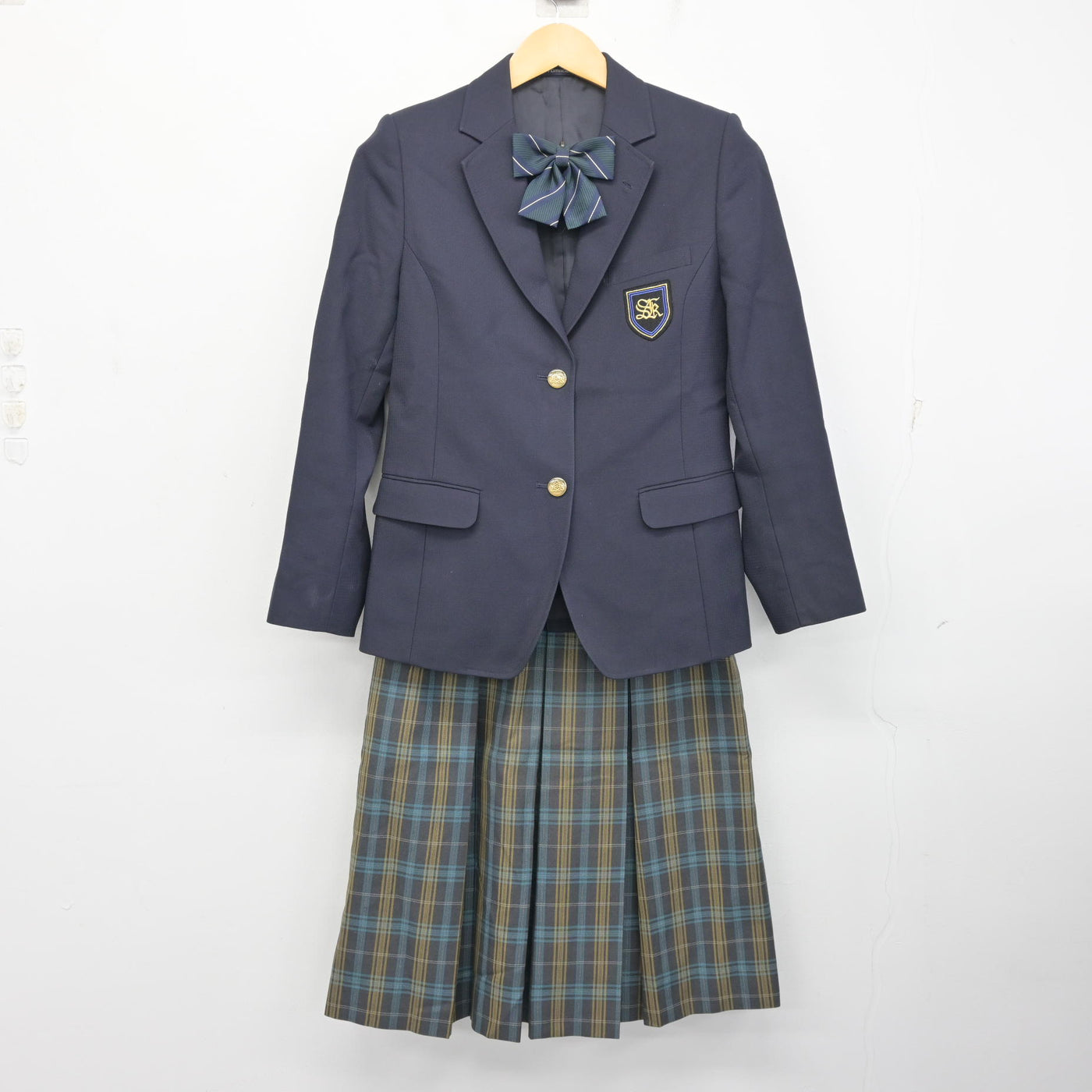 【中古】北海道 新琴似北中学校 女子制服 4点 (ブレザー・ベスト・スカート) sf101509