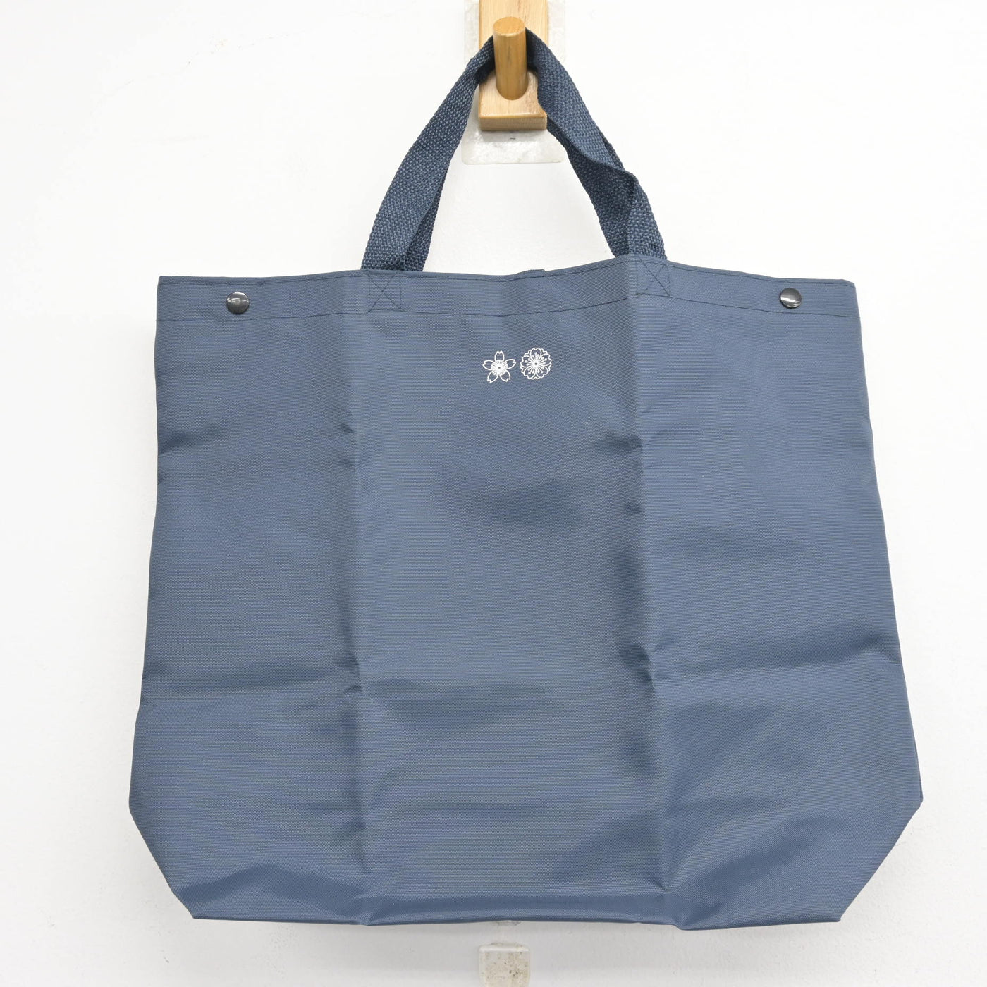 【中古】東京都 学習院女子中等科・高等科 女子制服 2点 (カバン) sf101524