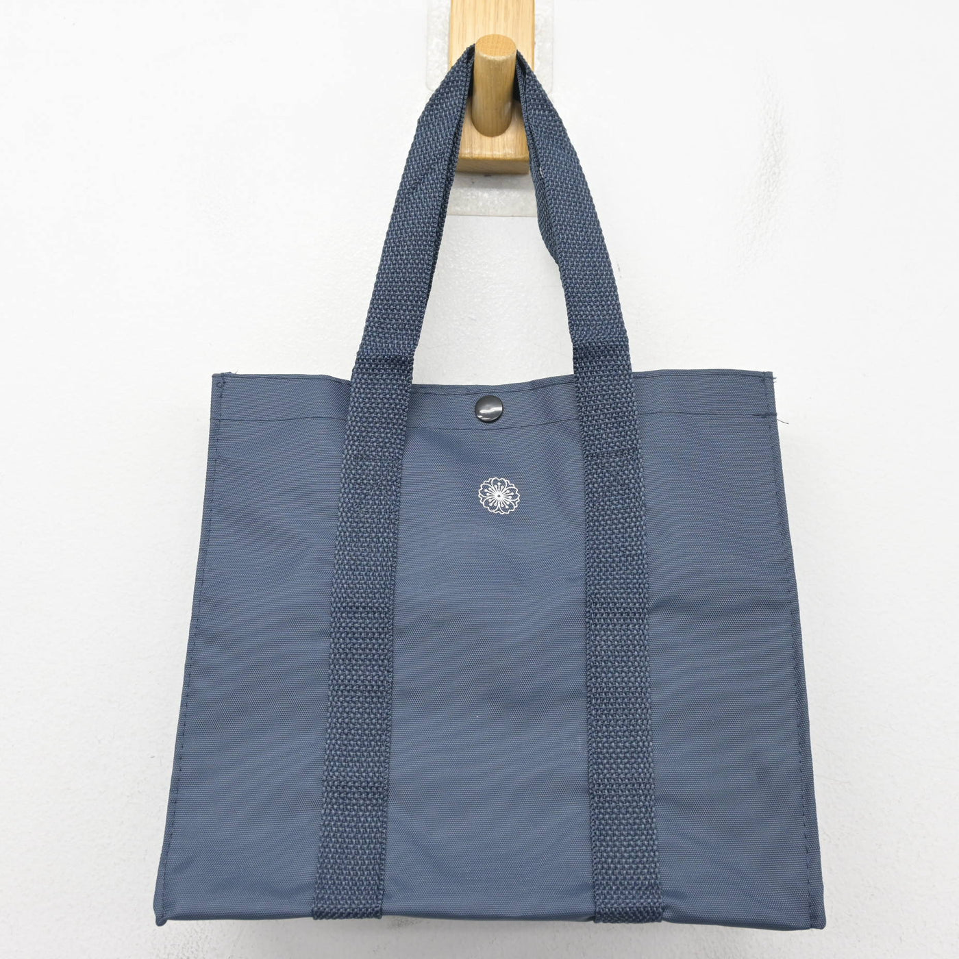 【中古】東京都 学習院女子中等科・高等科 女子制服 2点 (カバン) sf101524