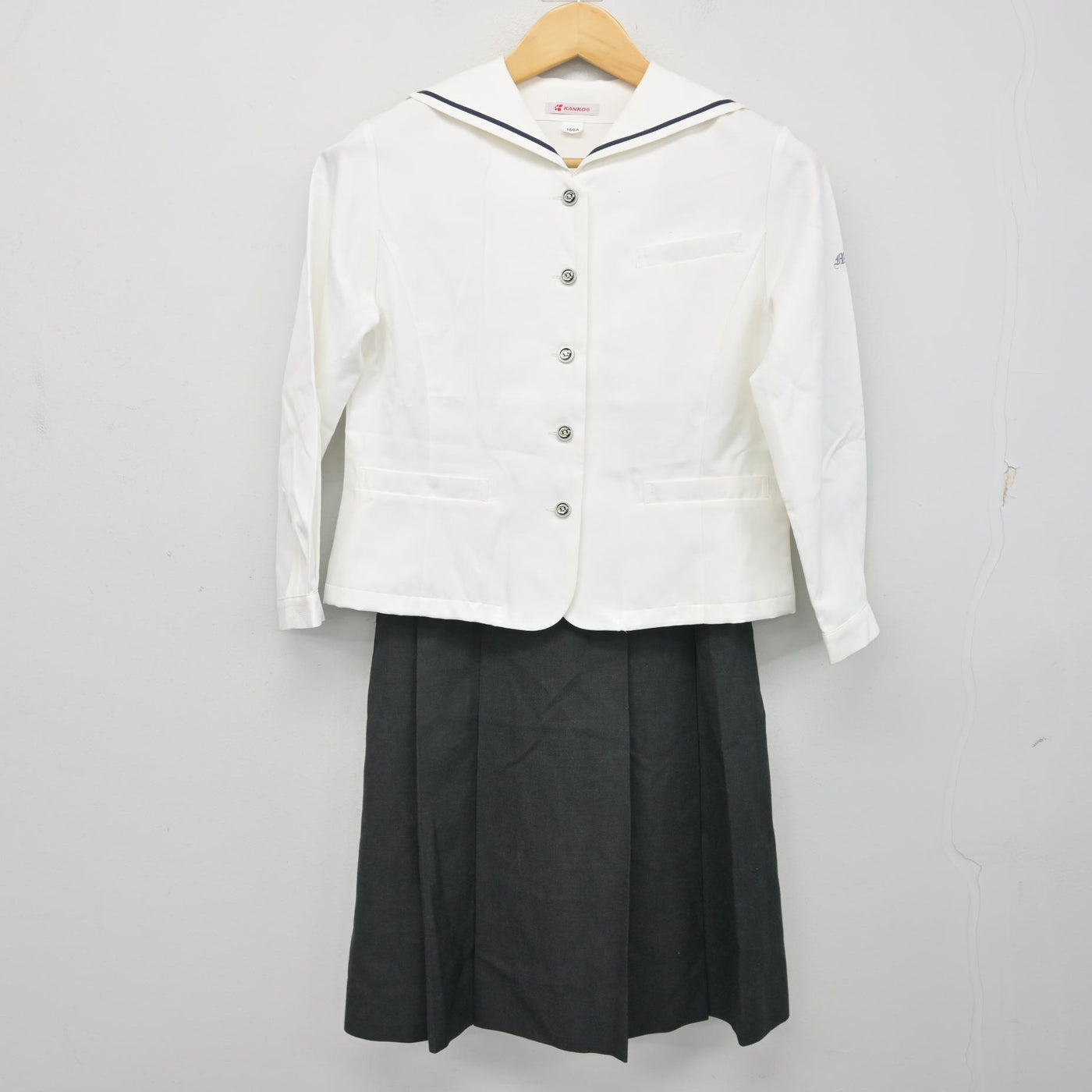 【中古】大分県 明豊高等学校 女子制服 2点 (セーラー服・スカート) sf101534
