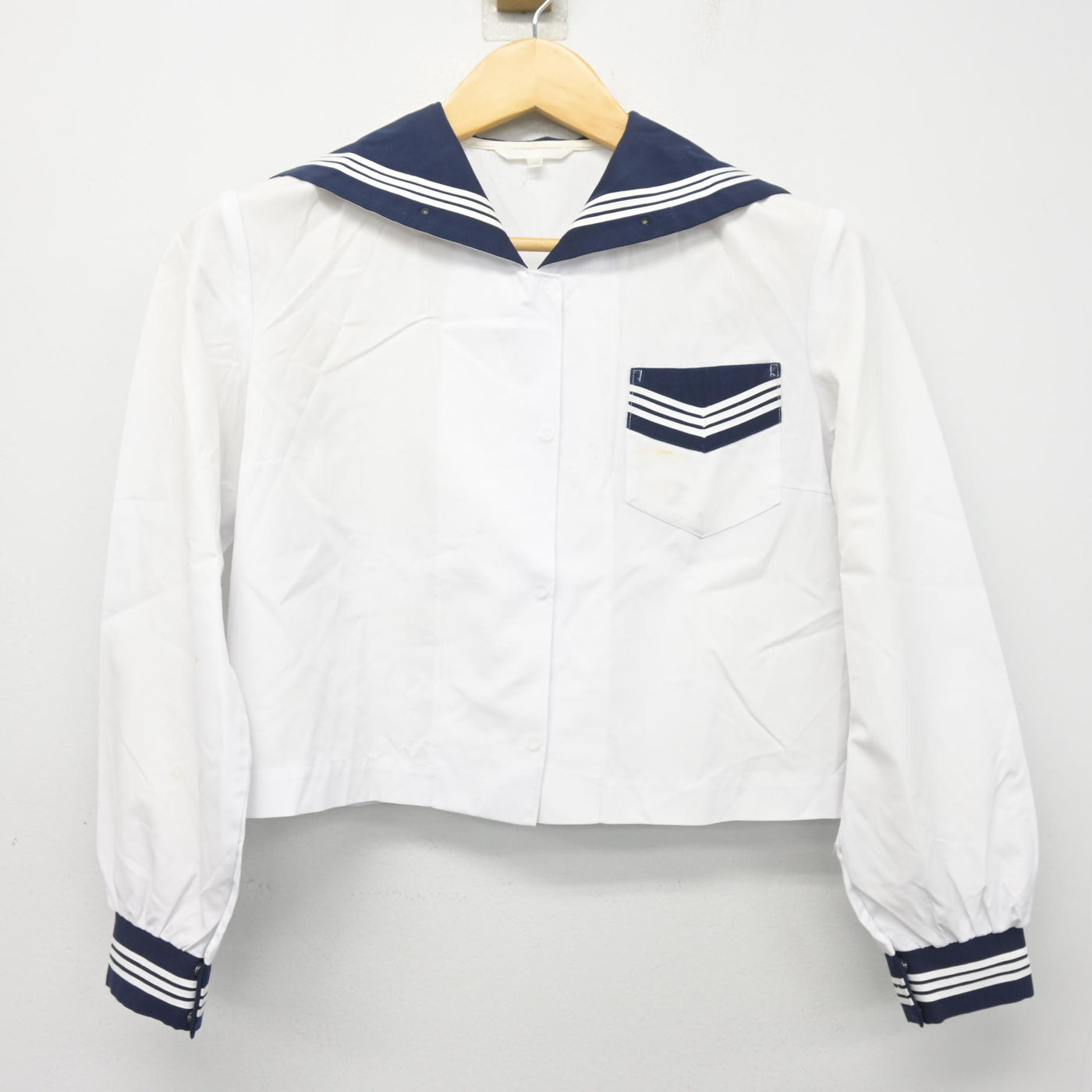【中古】 学校名不明 女子制服 1点 (セーラー服) sf101542