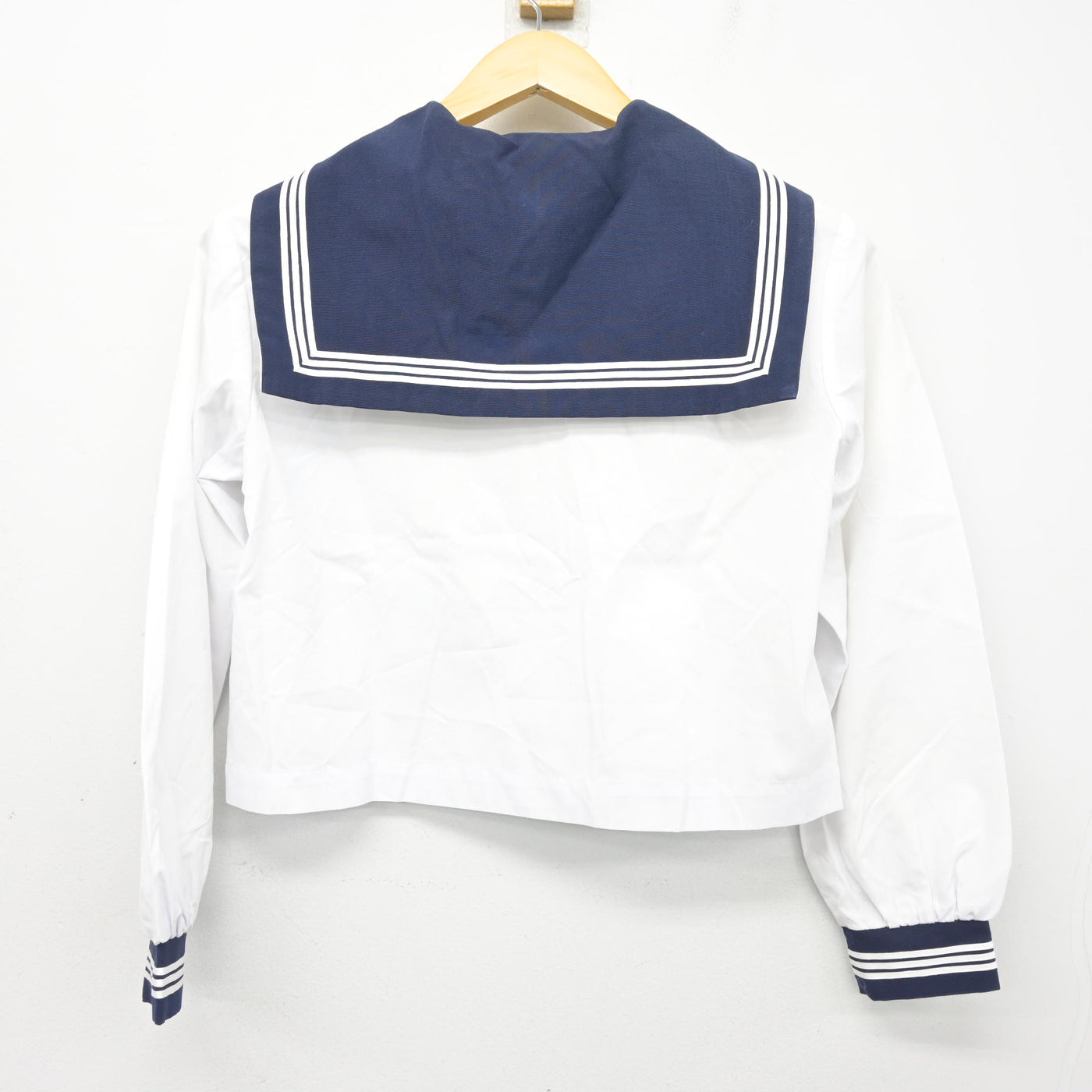 【中古】 学校名不明 女子制服 1点 (セーラー服) sf101542