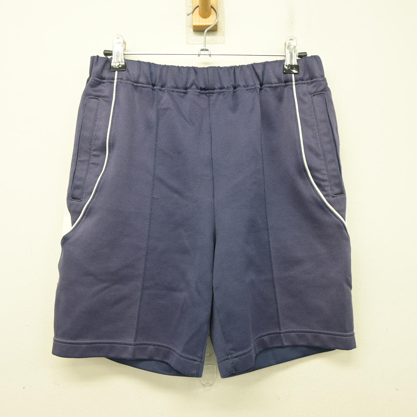 【中古】千葉県 鎌ケ谷市立第二中学校 女子制服 2点 (体操服 上・体操服 下) sf101555