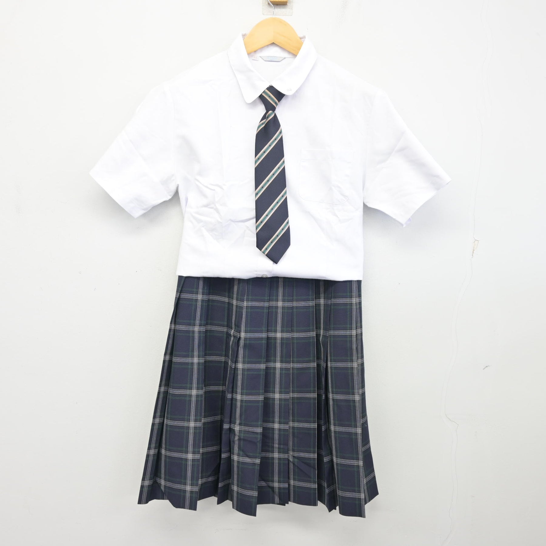 中古】兵庫県 神戸星城高等学校 女子制服 3点 (シャツ・スカート