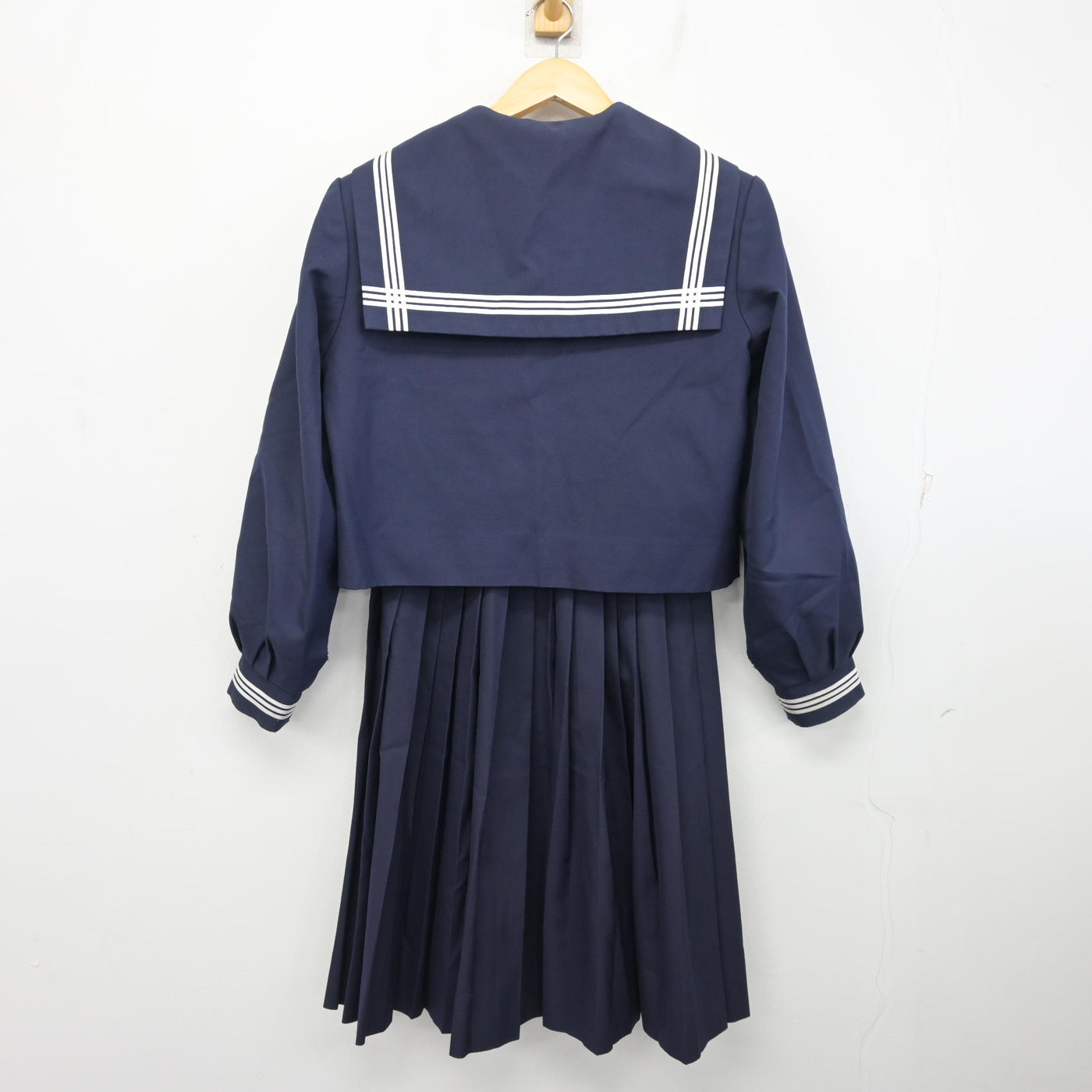 【中古】兵庫県 姫路南高等学校/旧制服 女子制服 4点 (セーラー服・スカート・スカート) sf101575