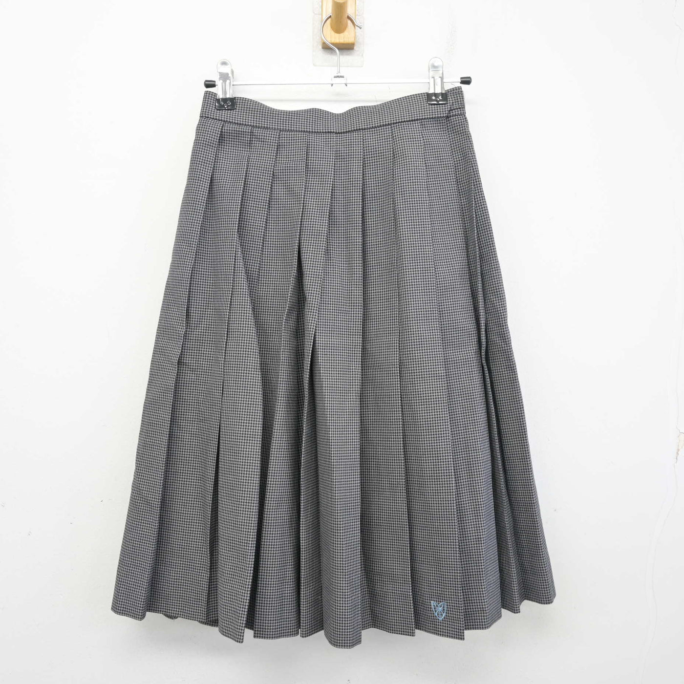 【中古】栃木県 宇都宮南高等学校 女子制服 4点 (ブレザー・シャツ・スカート) sf101577
