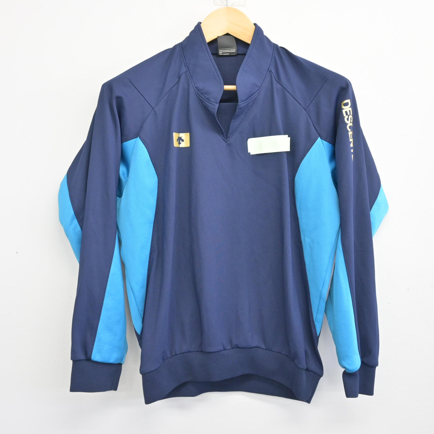 【中古】大阪府 白鷺中学校 女子制服 2点 (ジャージ 上・体操服 上) sf101621