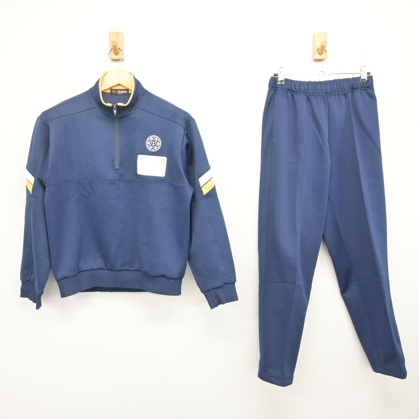 【中古】千葉県 東国分中学校 女子制服 2点 (ジャージ 上・ジャージ 下) sf101728
