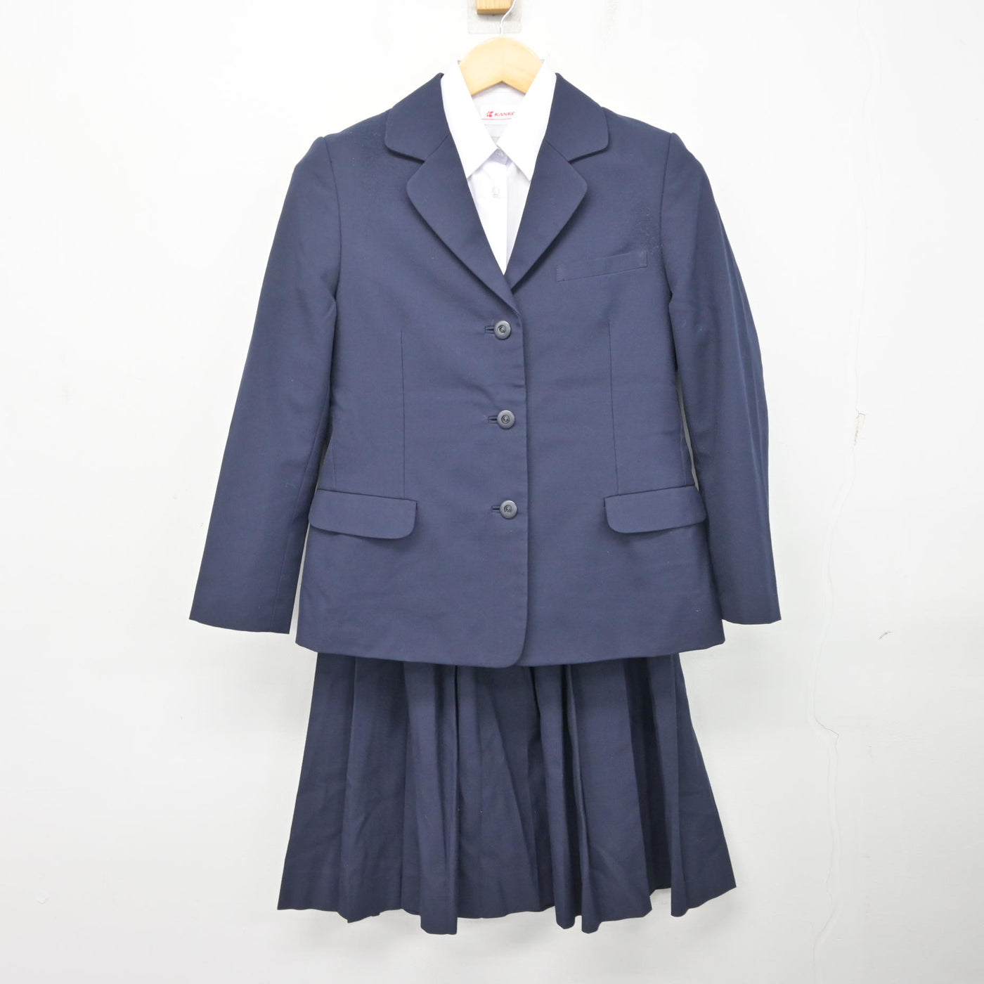 【中古】千葉県 東国分中学校 女子制服 3点 (ブレザー・シャツ・スカート) sf101733