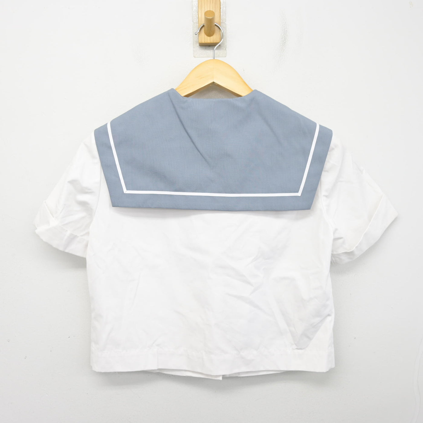 【中古】佐賀県 佐賀市立 城東中学校 女子制服 2点 (セーラー服・スカート) sf101741