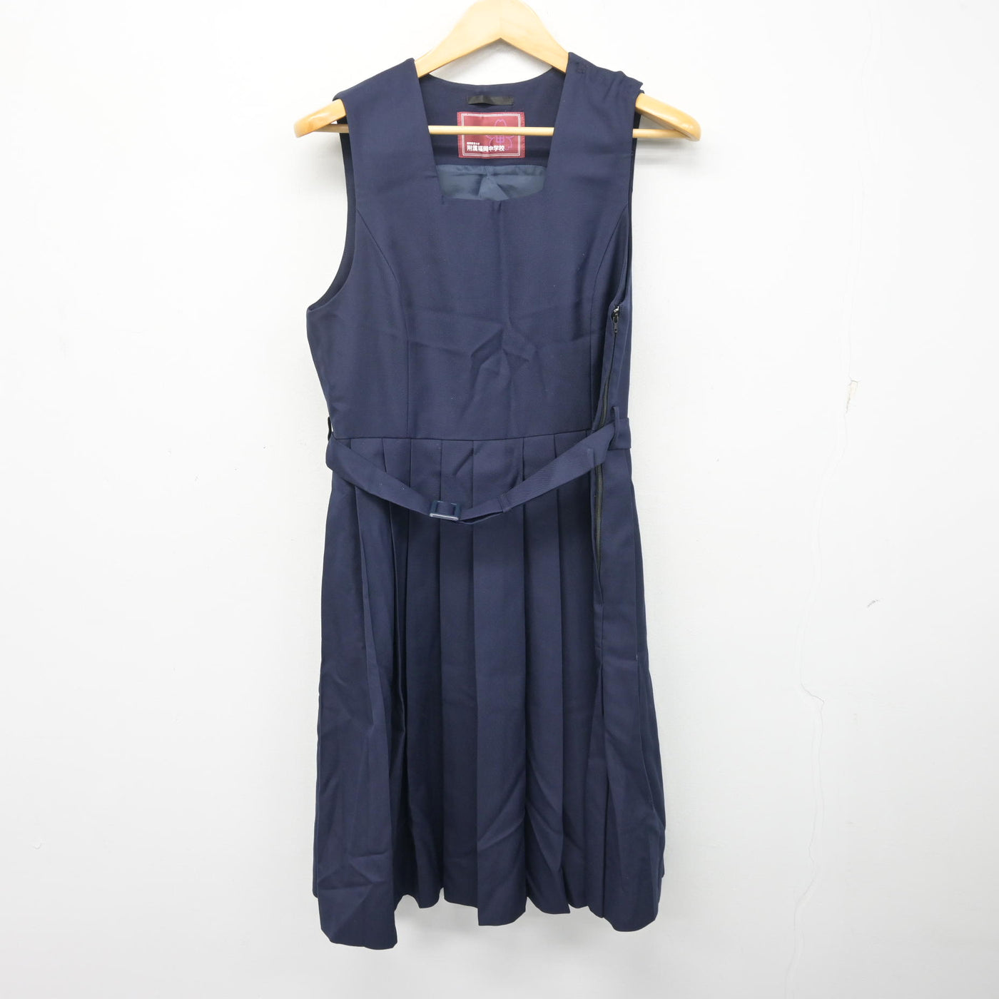 【中古】福岡県 福岡教育大学附属福岡中学校 女子制服 4点 (セーラー服・ニット・ジャンパースカート) sf101795