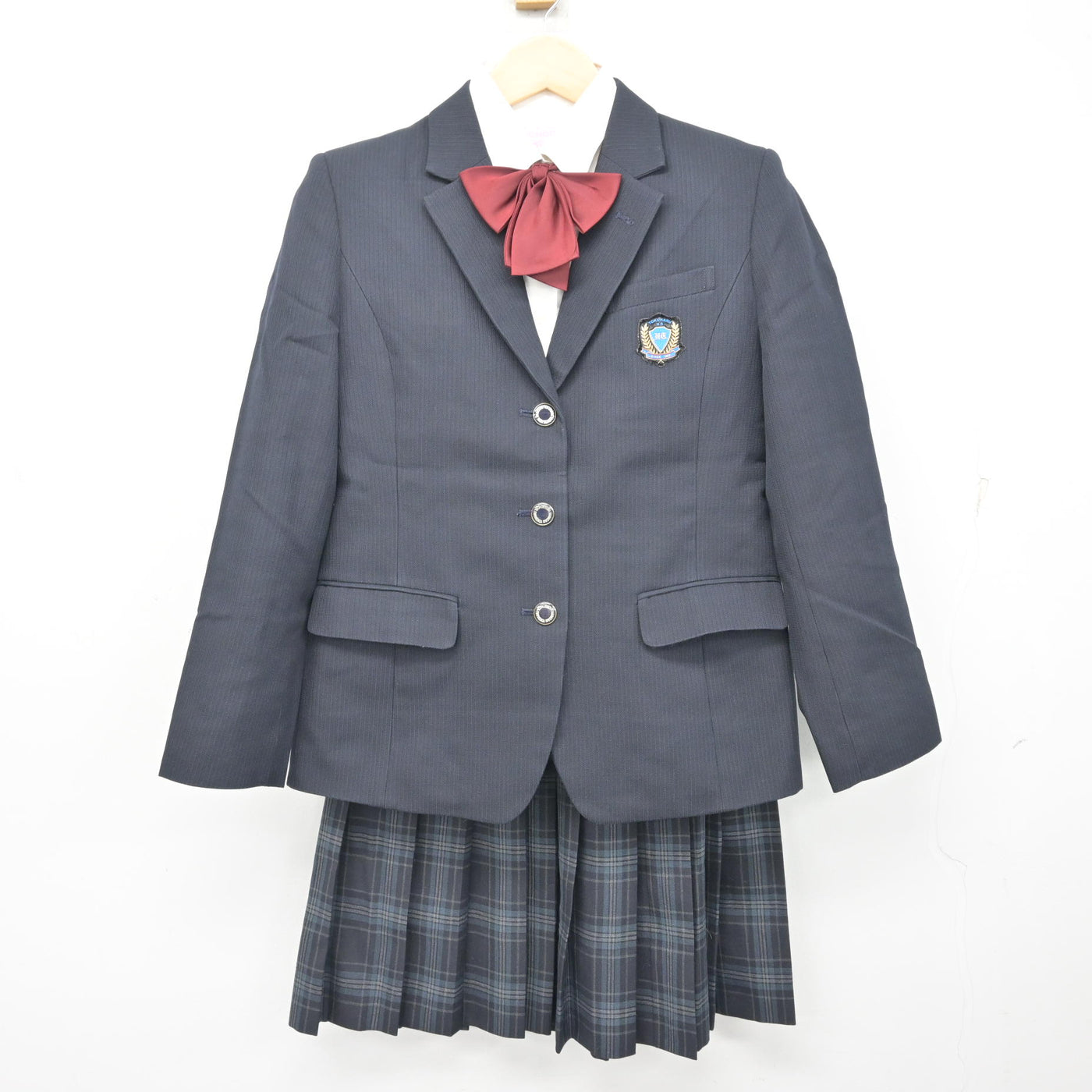 【中古】埼玉県 花咲徳栄高等学校 女子制服 4点 (ブレザー・シャツ・スカート) sf101813