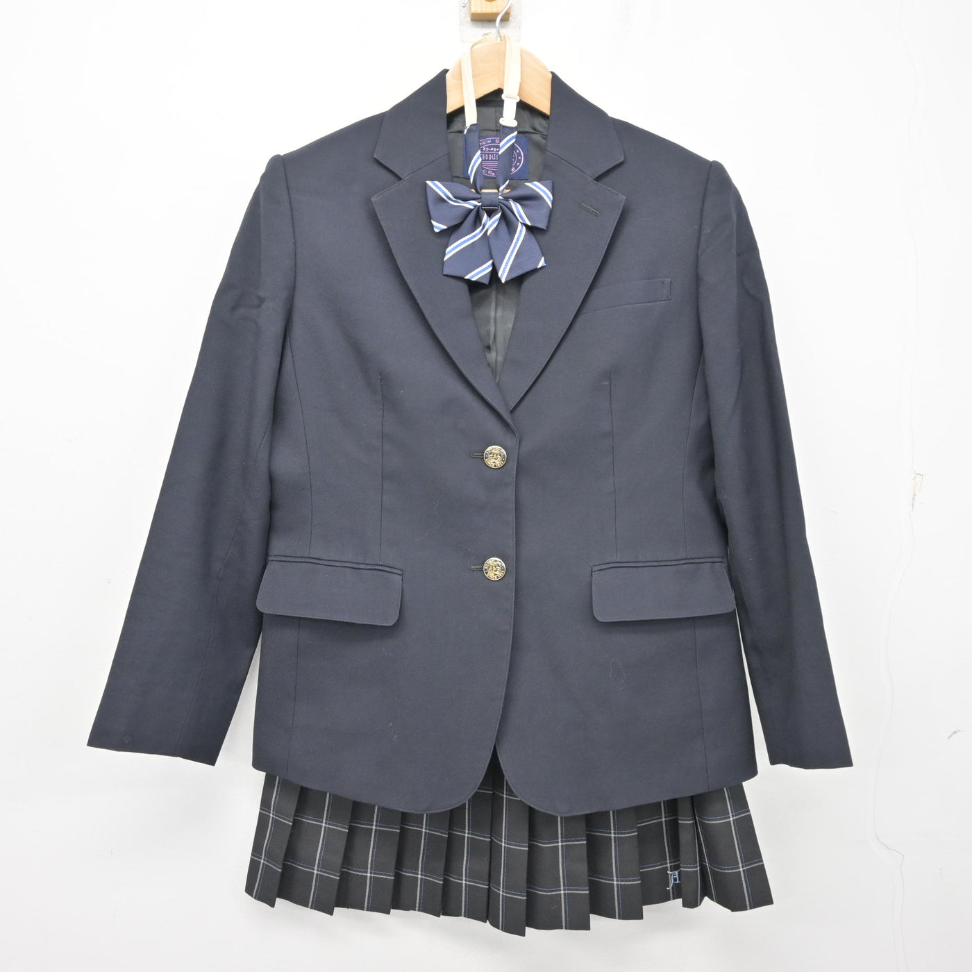 【中古】東京都 足立高等学校 女子制服 3点 (ブレザー・スカート) sf101833