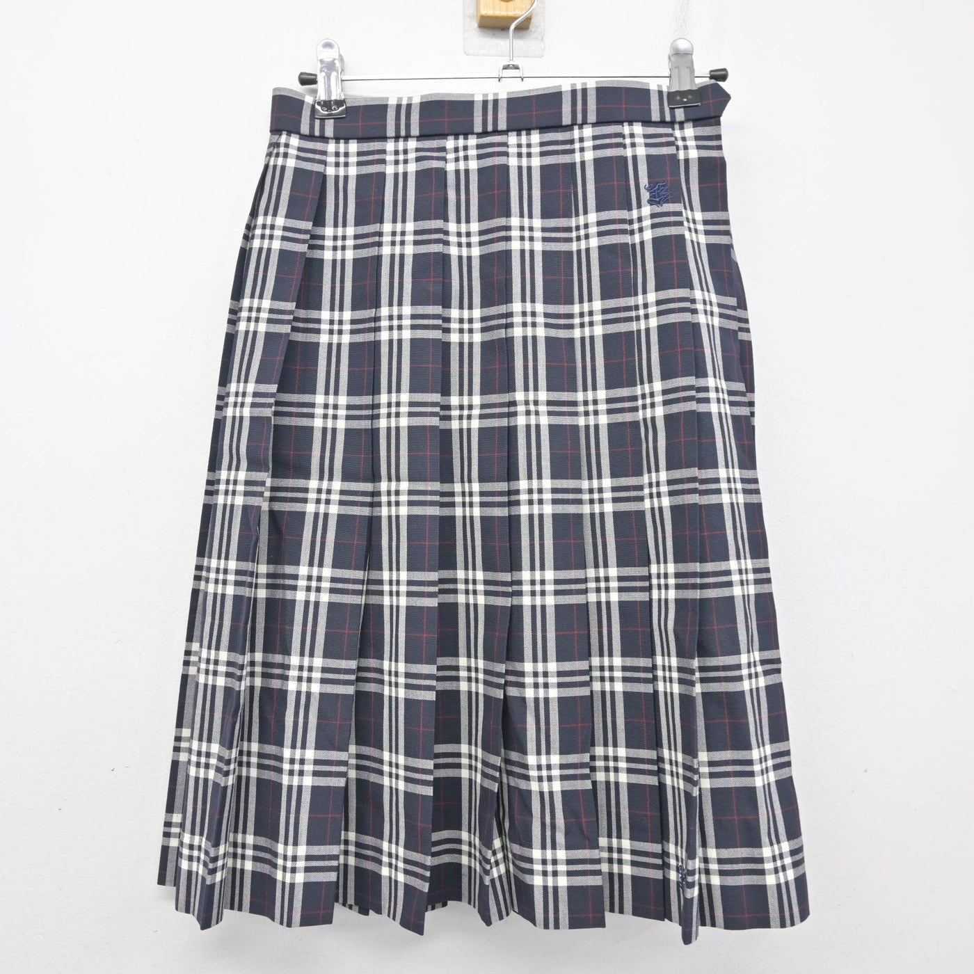 【中古】愛知県 菊武ビジネス専門学校 女子制服 3点 (セーラー服・セーラー服・スカート) sf101841