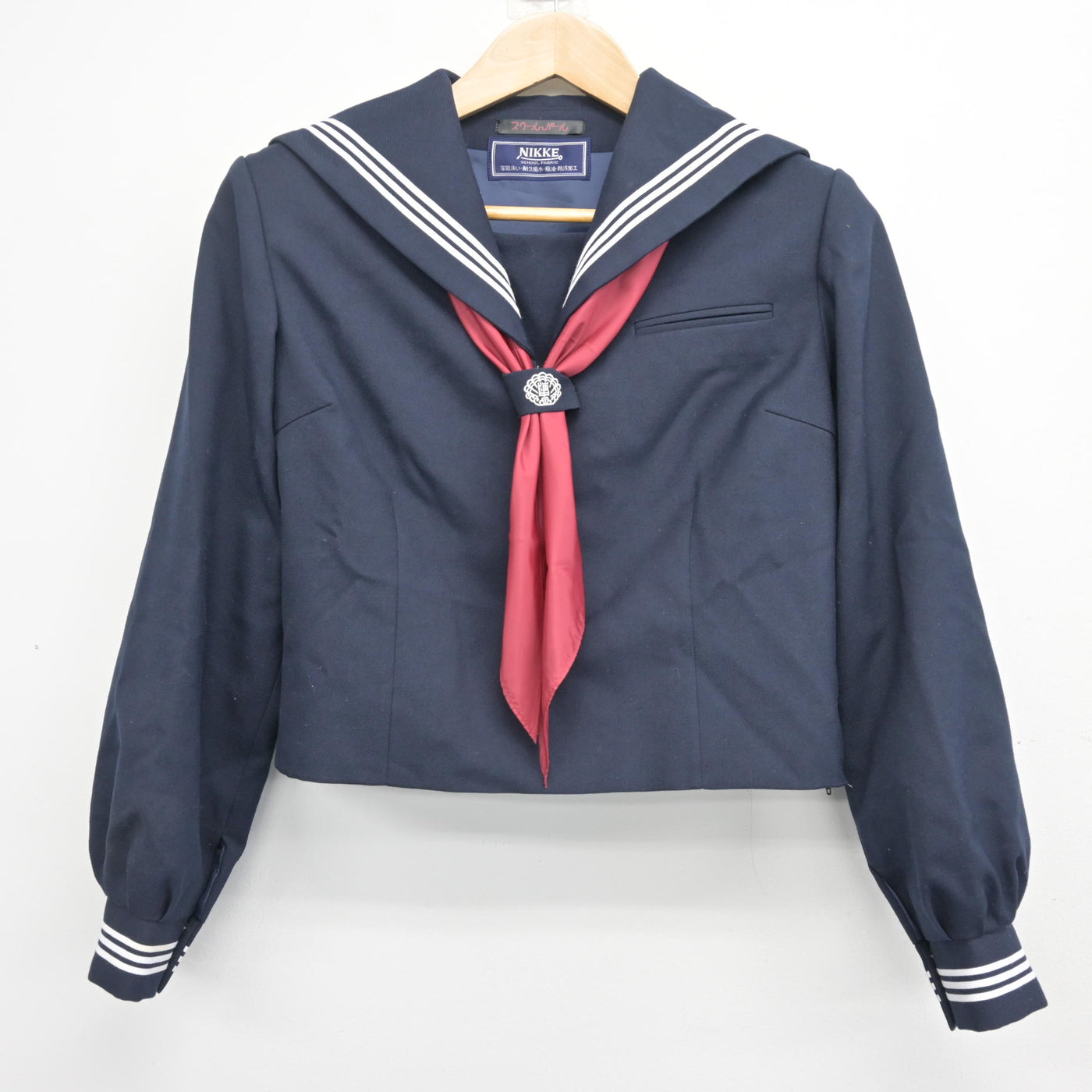 【中古】千葉県 浦安中学校 女子制服 4点 (セーラー服・ジャンパースカート) sf101843
