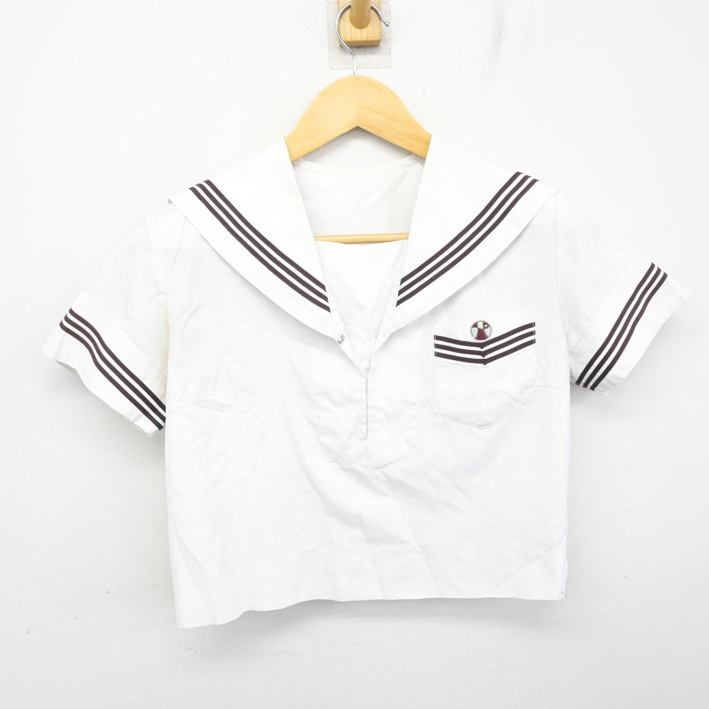 【中古】神奈川県 横浜富士見丘学園高等学校 女子制服 2点 (セーラー服・スカート) sf101937