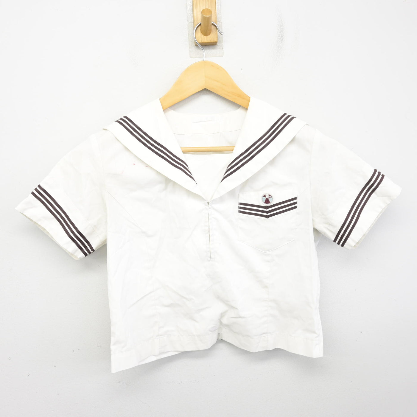 【中古】神奈川県 横浜富士見丘学園高等学校 女子制服 2点 (セーラー服) sf101938