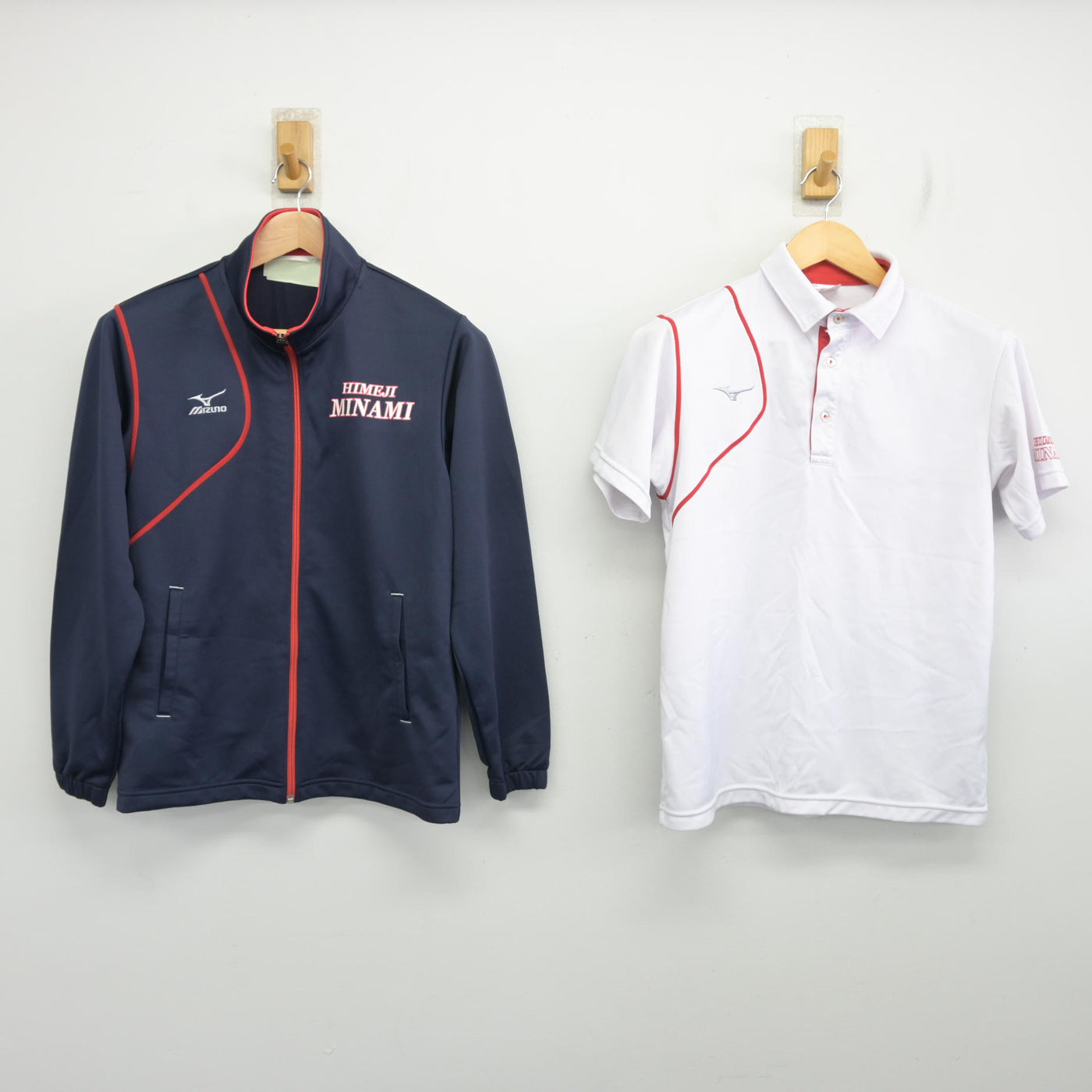 【中古】兵庫県 姫路南高等学校 女子制服 3点 (ジャージ 上・体操服 上・体操服 下) sf101950