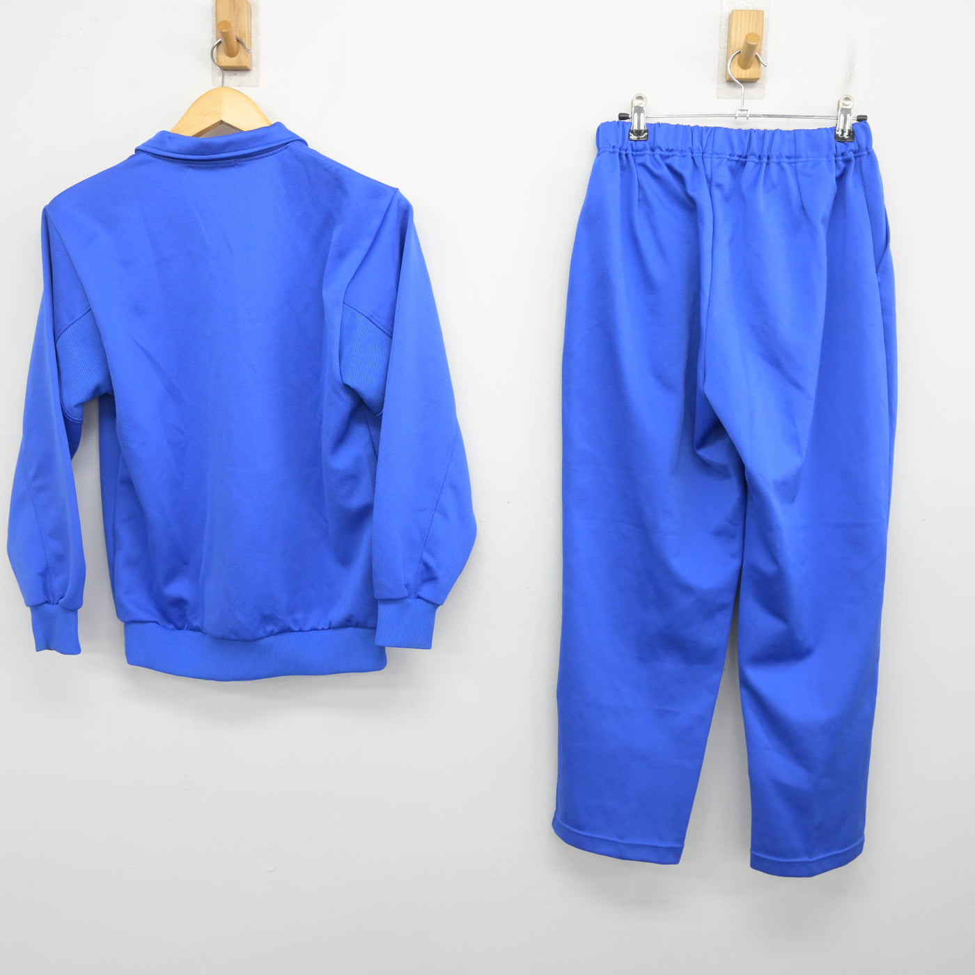 【中古】東京都 駒澤大学高等学校 女子制服 2点 (ジャージ 上・ジャージ 下) sf101977