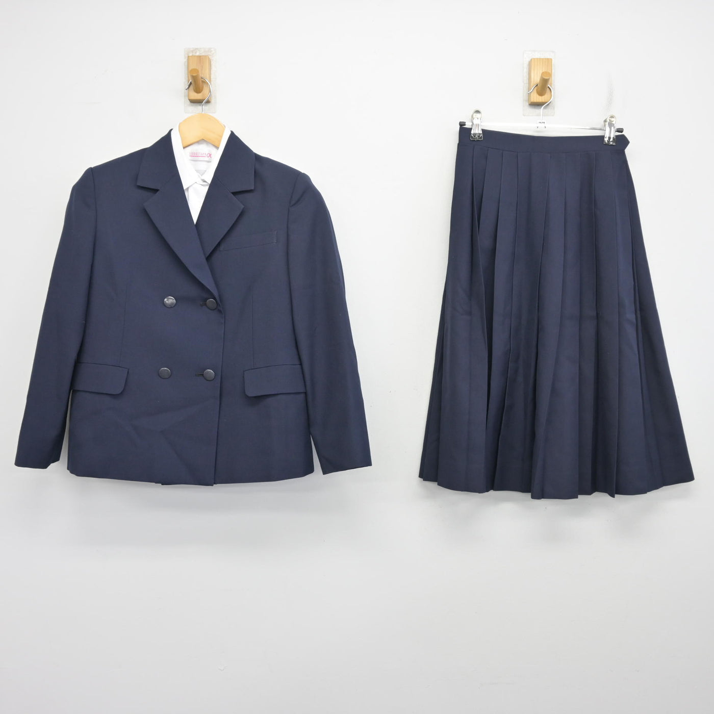 【中古】神奈川県 西中原中学校 女子制服 3点 (ブレザー・シャツ・スカート) sf101993