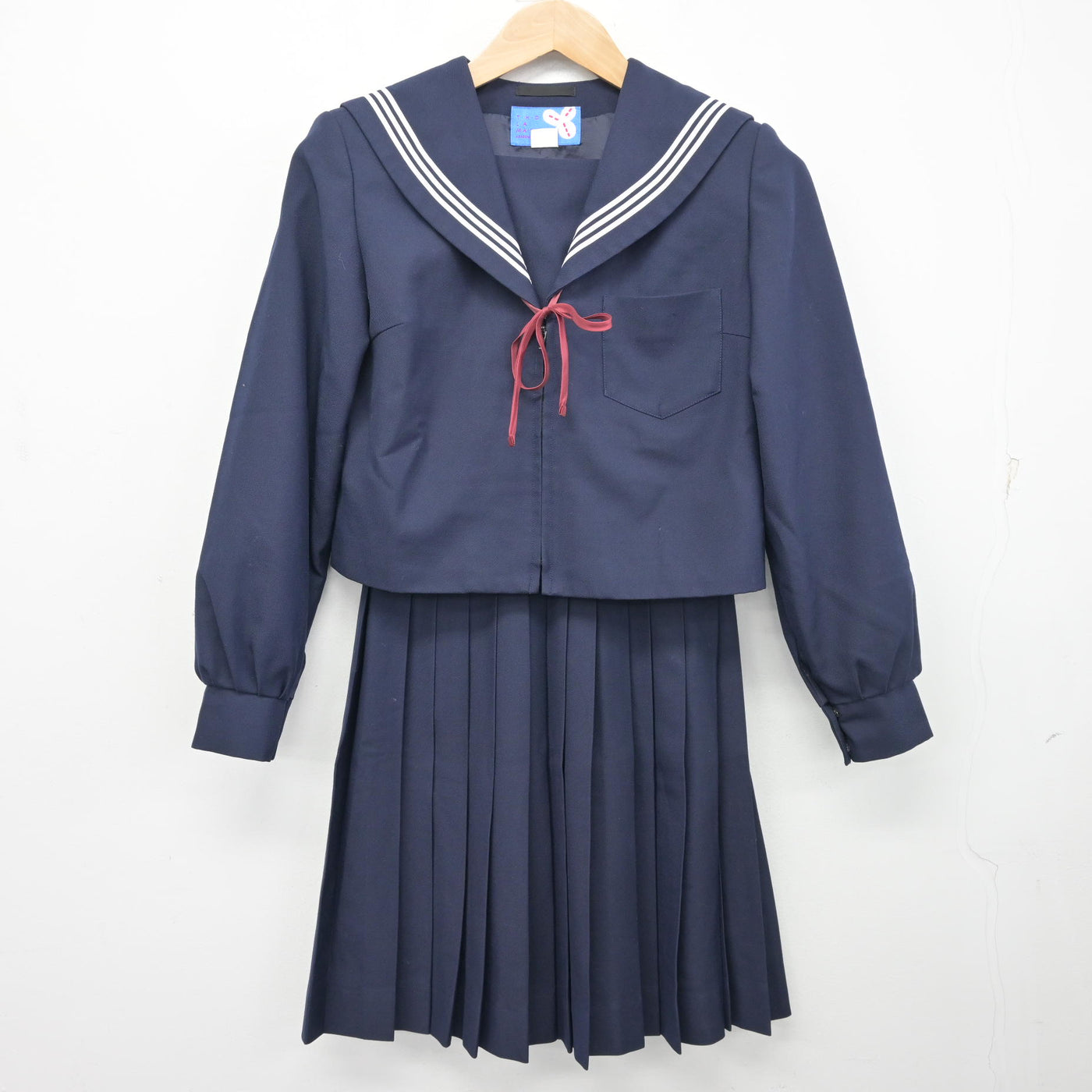 【中古】岐阜県 輪之内中学校 女子制服 3点 (セーラー服・スカート) sf102015