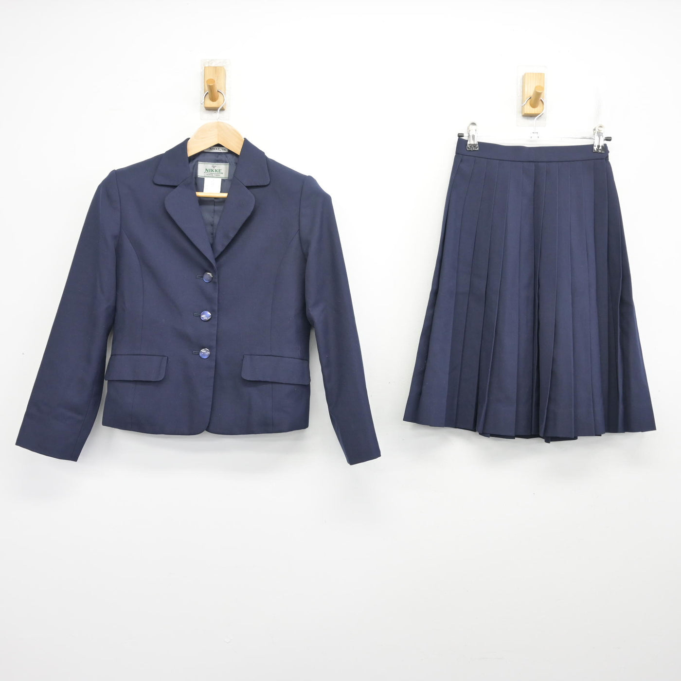 【中古】岐阜県 大垣東高等学校 女子制服 2点 (ブレザー・スカート) sf102017