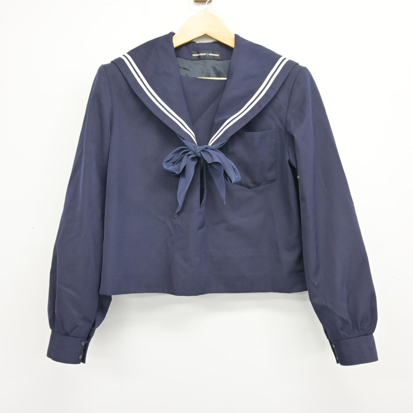 【中古】愛知県 西尾中学校 女子制服 3点 (セーラー服・スカート) sf102031