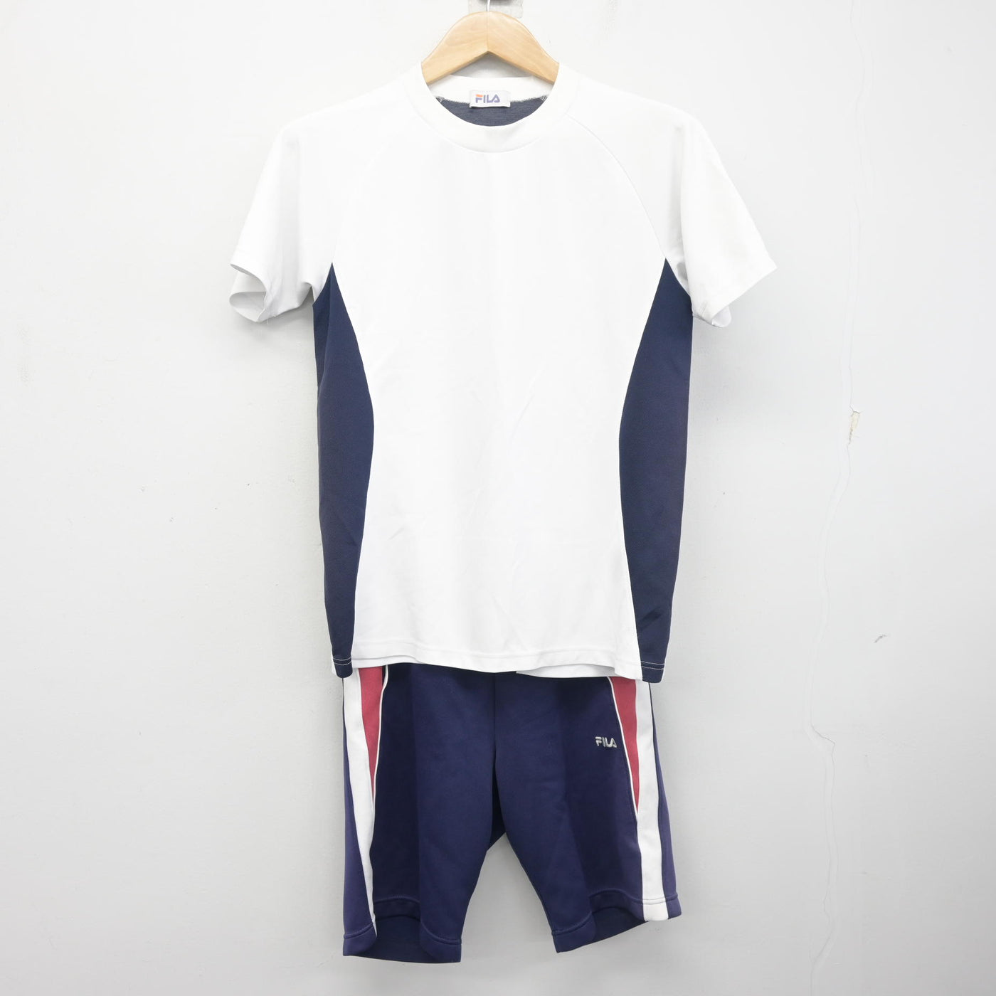 【中古】茨城県 石下紫峰高等学校 女子制服 3点 (ジャージ 上・体操服 上・体操服 下) sf102131