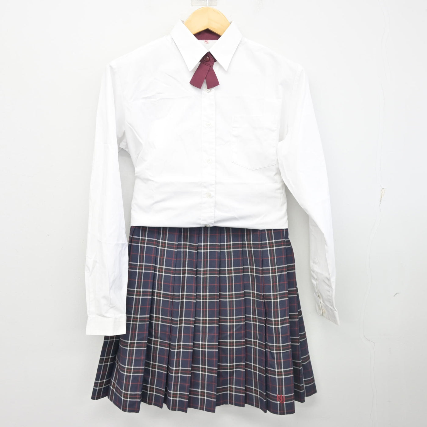 【中古】岐阜県 大垣日本大学高等学校 女子制服 3点 (ブレザー・シャツ・スカート) sf102155