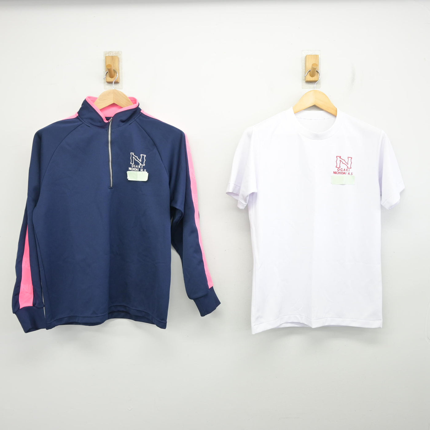 【中古】岐阜県 大垣日本大学高等学校 女子制服 3点 (ジャージ 上・体操服 上・体操服 下) sf102158