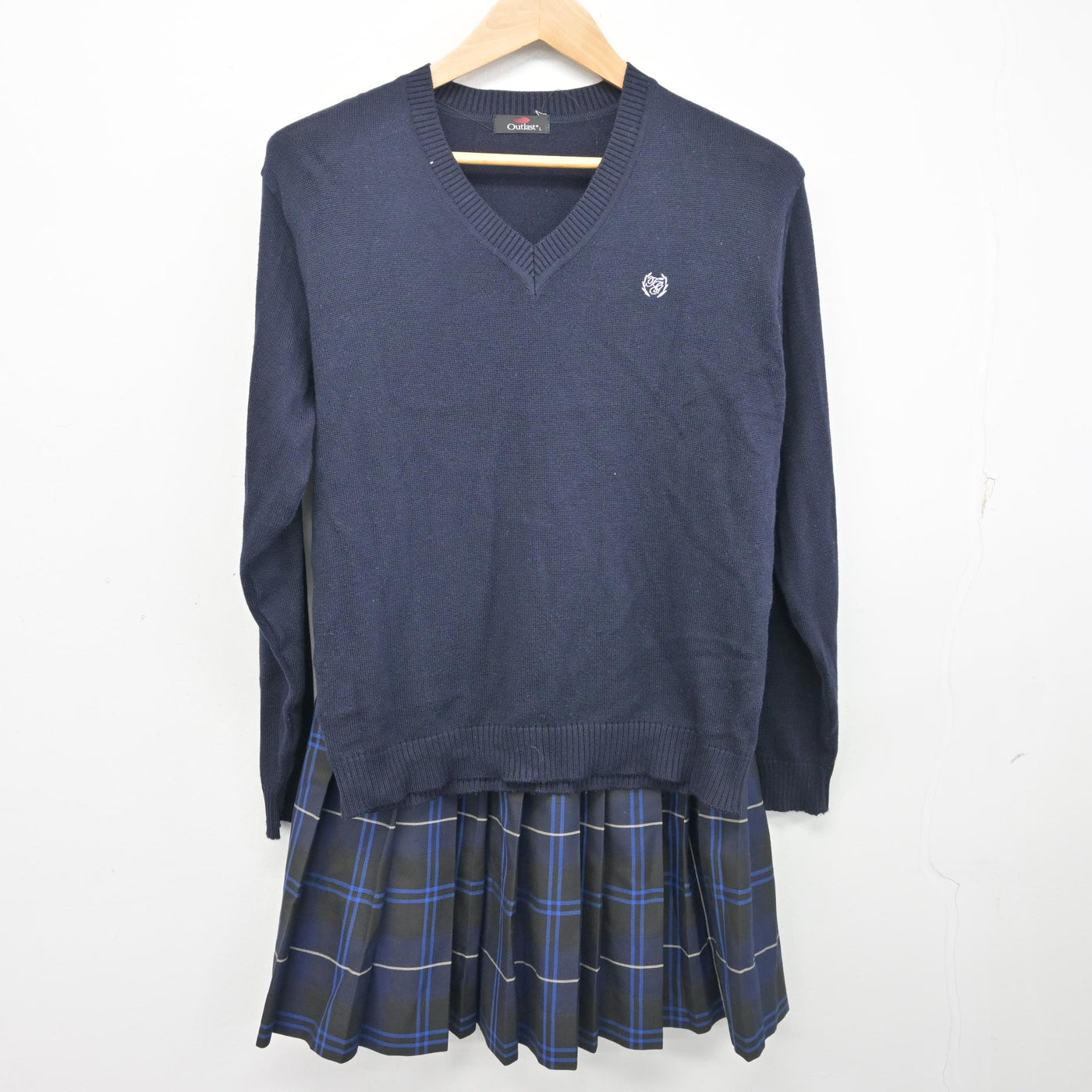 【中古】神奈川県 桐蔭学園高等学校 女子制服 2点 (ニット・スカート) sf102166