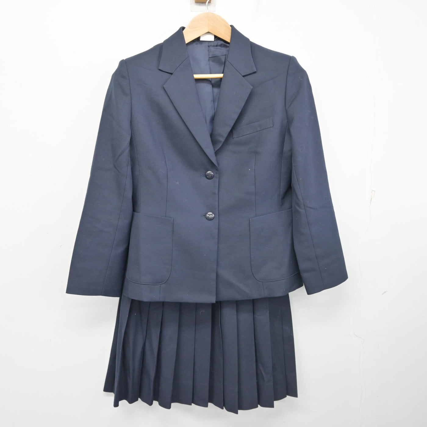 【中古】静岡県 藤枝東高等学校 女子制服 2点 (ブレザー・スカート) sf102168