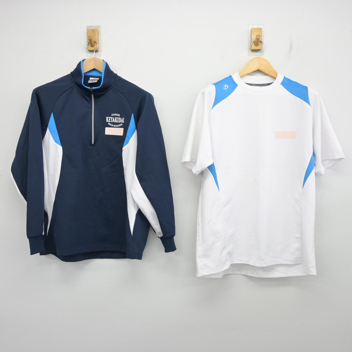 【中古】兵庫県 三田市立けやき台中学校 女子制服 3点 (ジャージ 上・体操服 上・ジャージ 下) sf102240