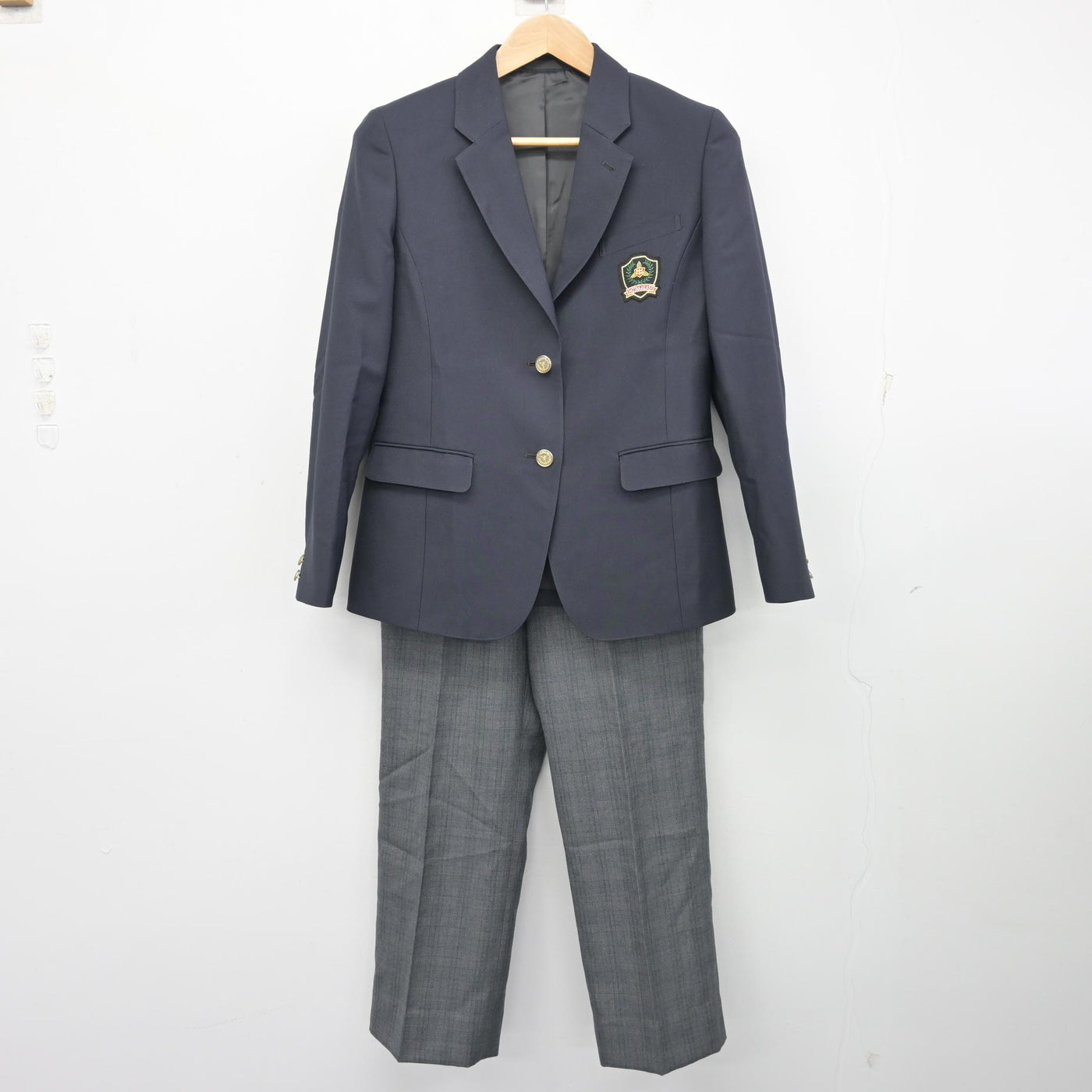 【中古】長野県 穂高東中学校 女子制服 3点 (ブレザー・スカート・ズボン) sf102242