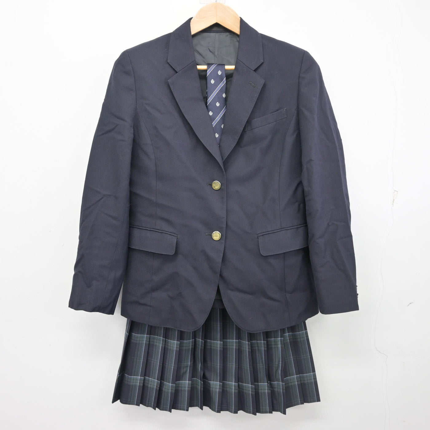 【中古】東京都 飛鳥高等学校 女子制服 4点 (ブレザー・スカート) sf102243