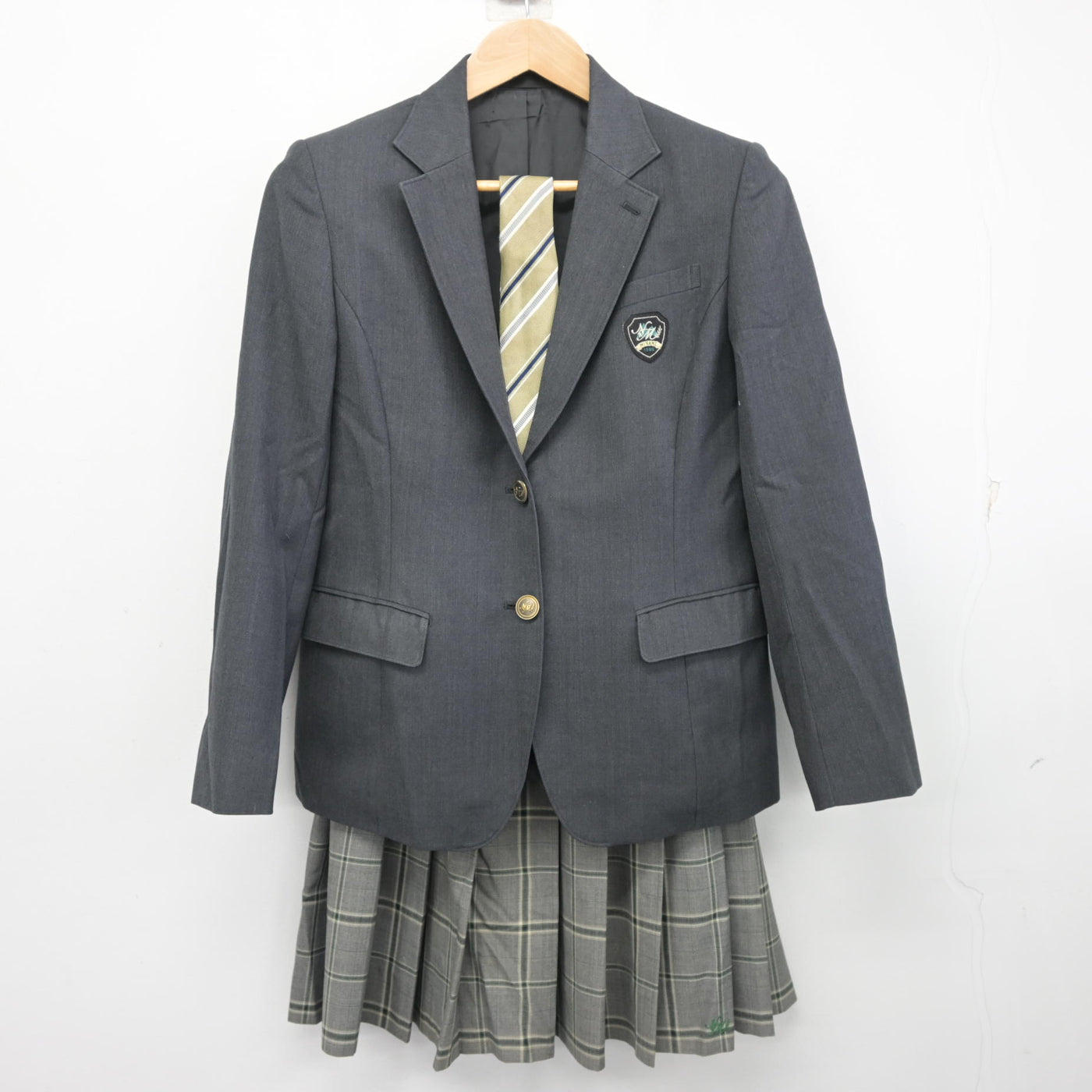 【中古】新潟県 新津南高等学校 女子制服 3点 (ブレザー・スカート) sf102251