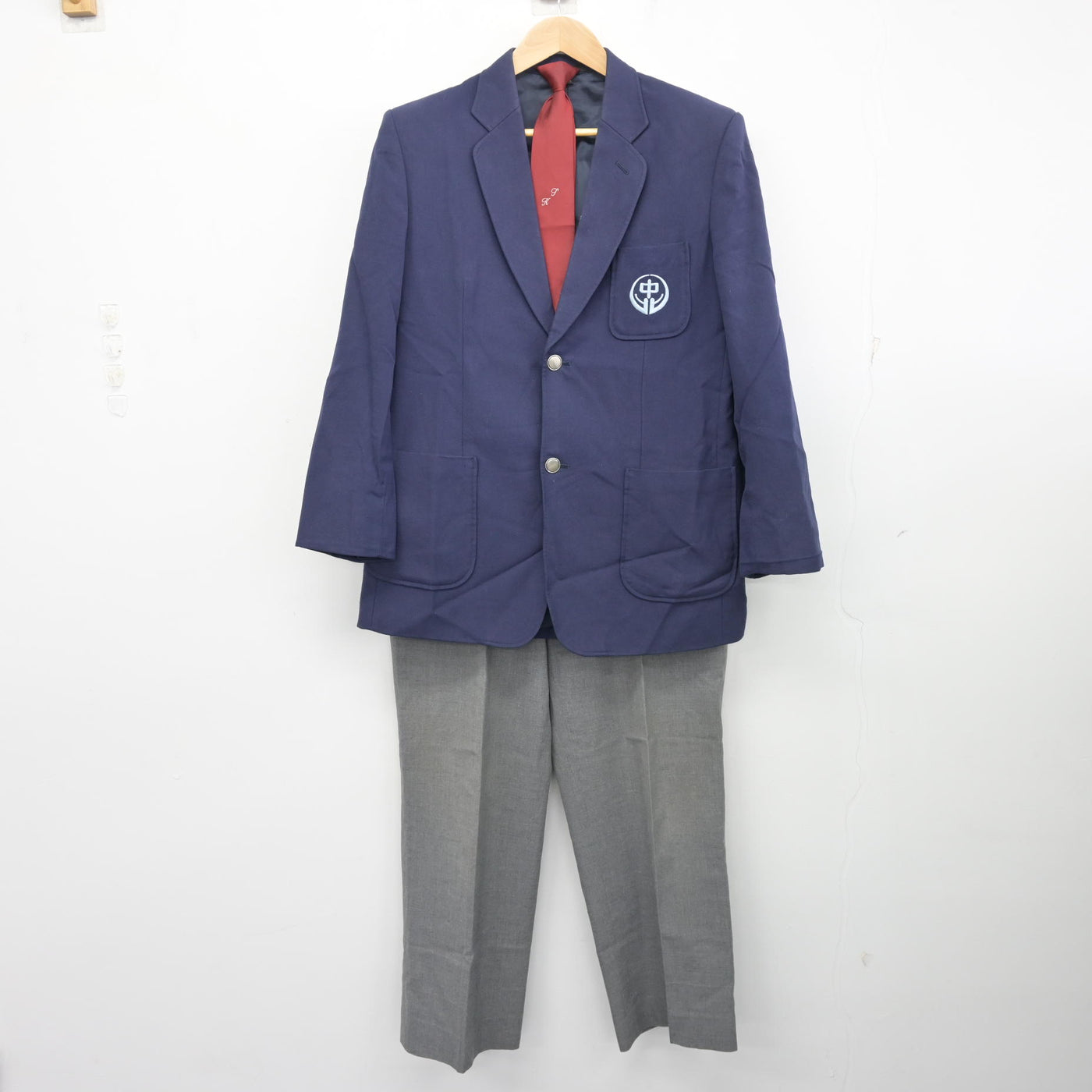 【中古】新潟県 白根北中学校 男子制服 3点 (ブレザー・ズボン) sf102252