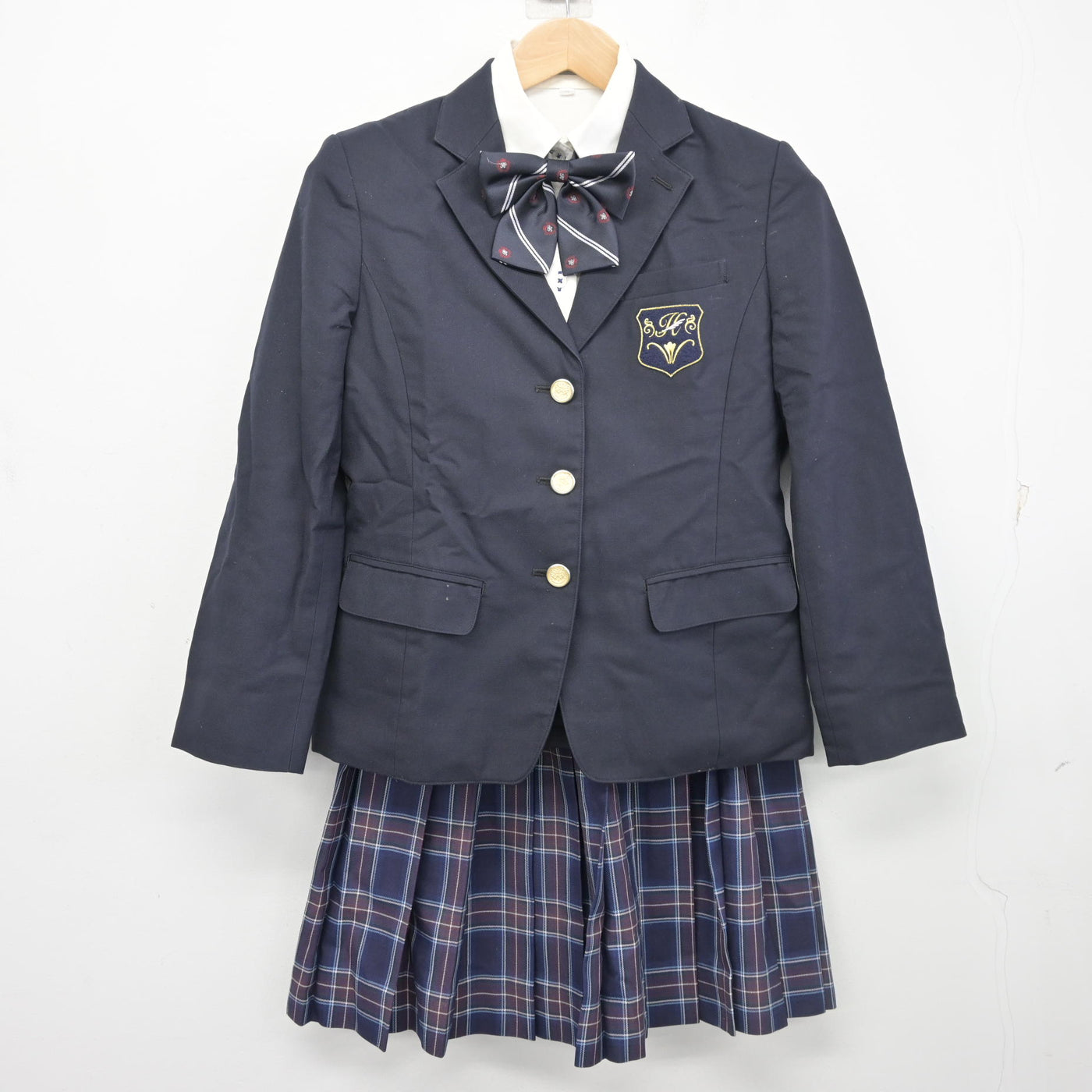 【中古】神奈川県 白鵬女子高等学校 女子制服 4点 (ブレザー・シャツ・スカート) sf102254