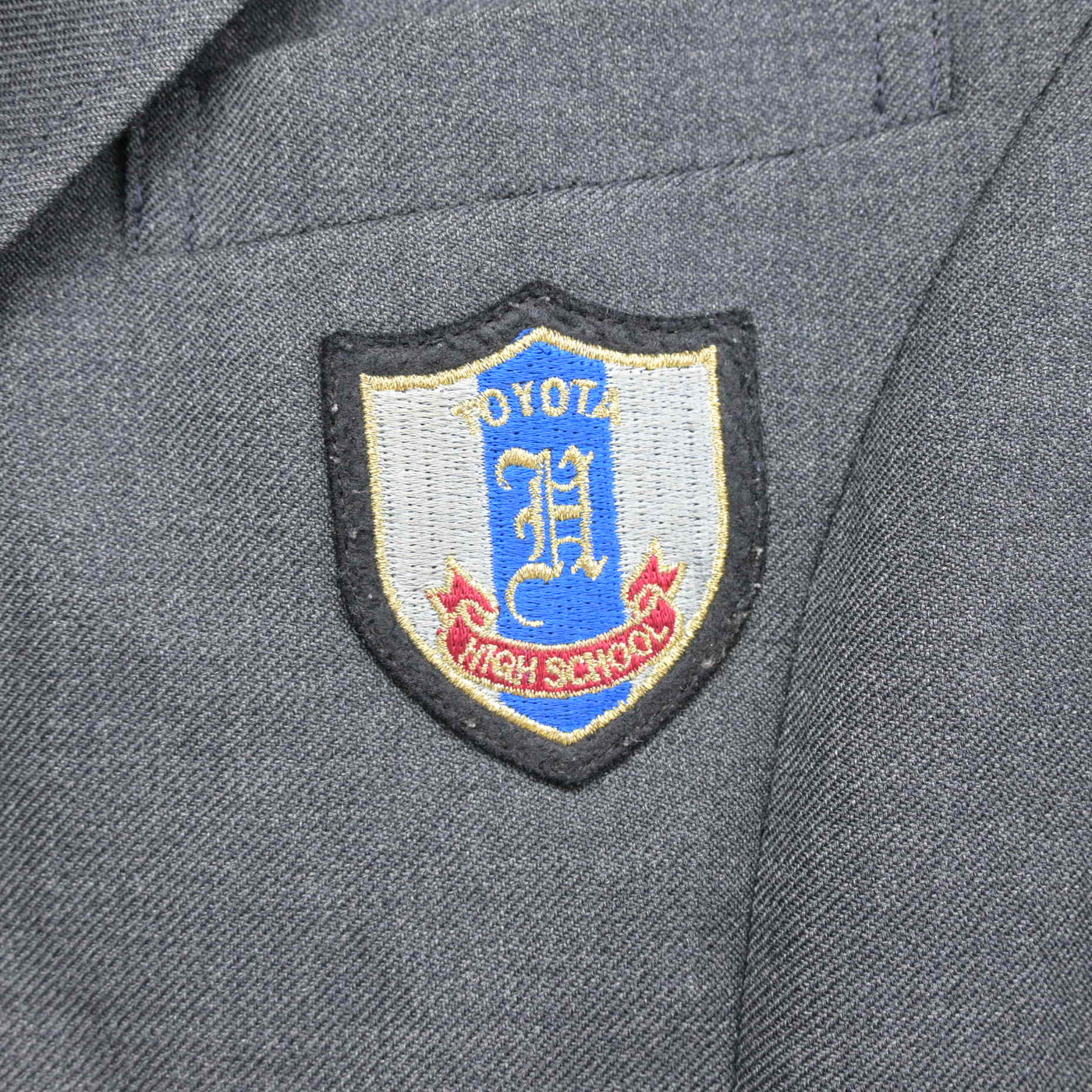 【中古】愛知県 豊田東高等学校 女子制服 4点 (ブレザー・シャツ・スカート) sf102266