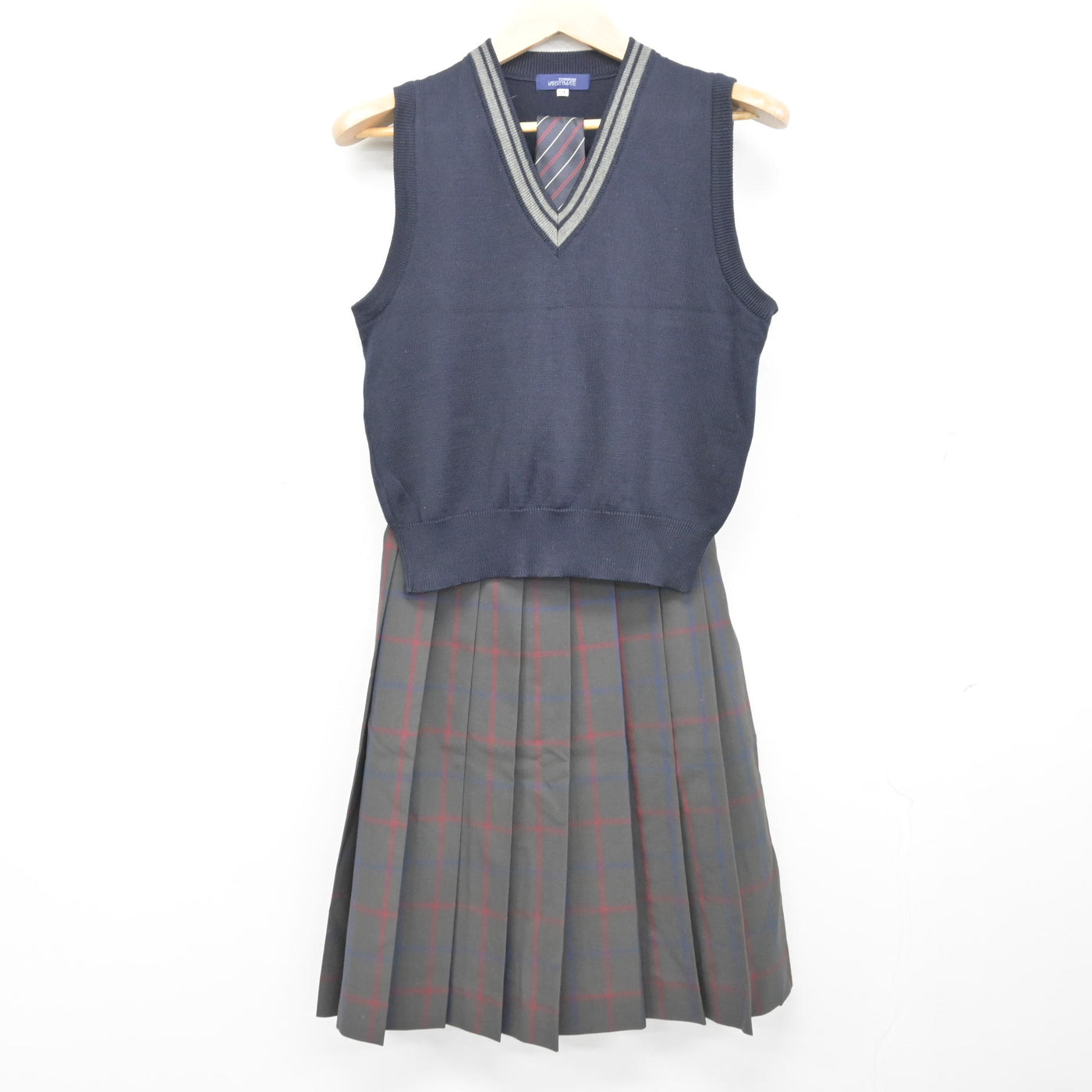 【中古】愛知県 豊田東高等学校 女子制服 3点 (ニットベスト・スカート) sf102267