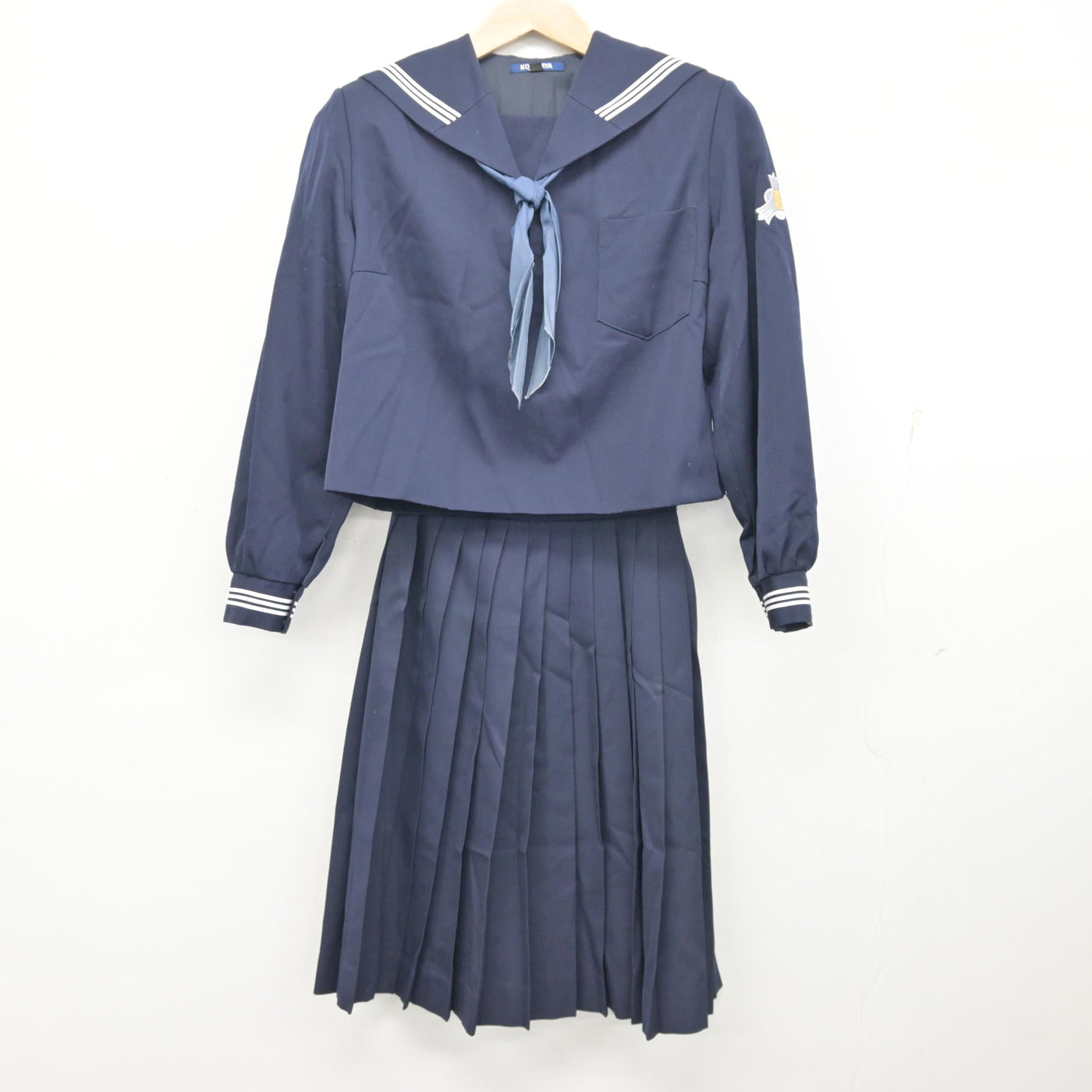 【中古】高知県 高知中学高等学校 女子制服 3点 (セーラー服・スカート) sf102269