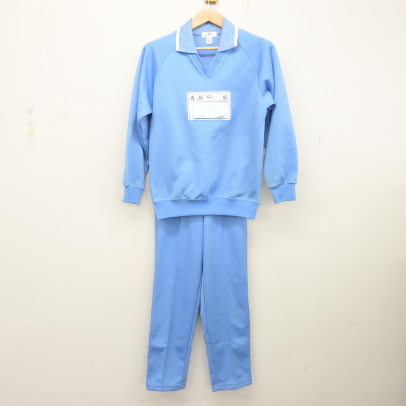【中古】埼玉県 青柳中学校 女子制服 2点 (ジャージ 上・ジャージ 下) sf102278