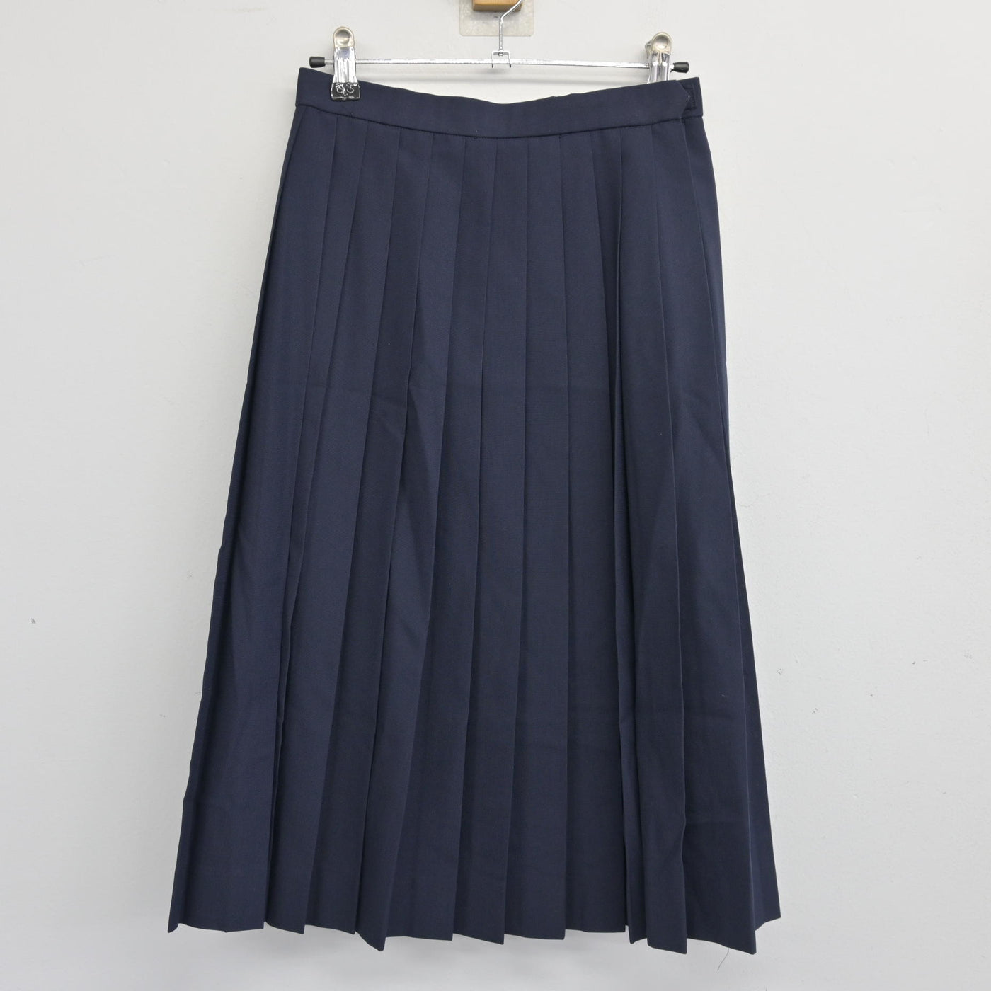 【中古】静岡県 周南中学校 女子制服 2点 (セーラー服・スカート) sf102327