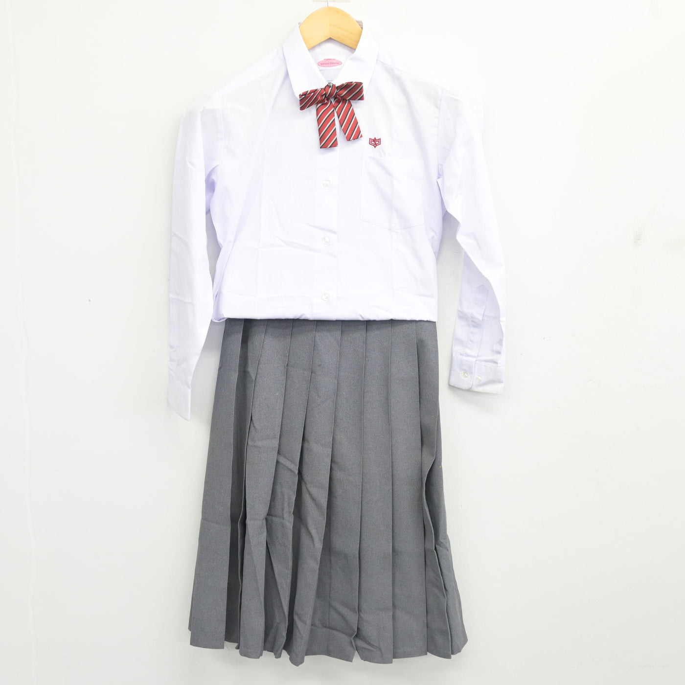 【中古】福岡県 志摩中学校 女子制服 5点 (ブレザー・シャツ・スカート) sf102337