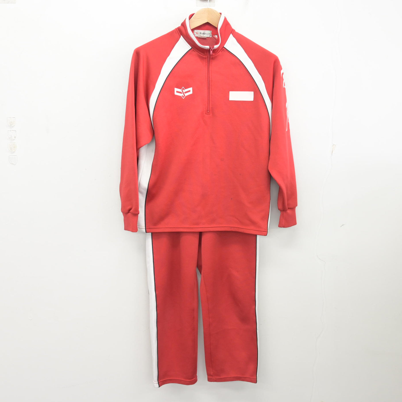 【中古】福岡県 志摩中学校 女子制服 2点 (ジャージ 上・ジャージ 下) sf102340